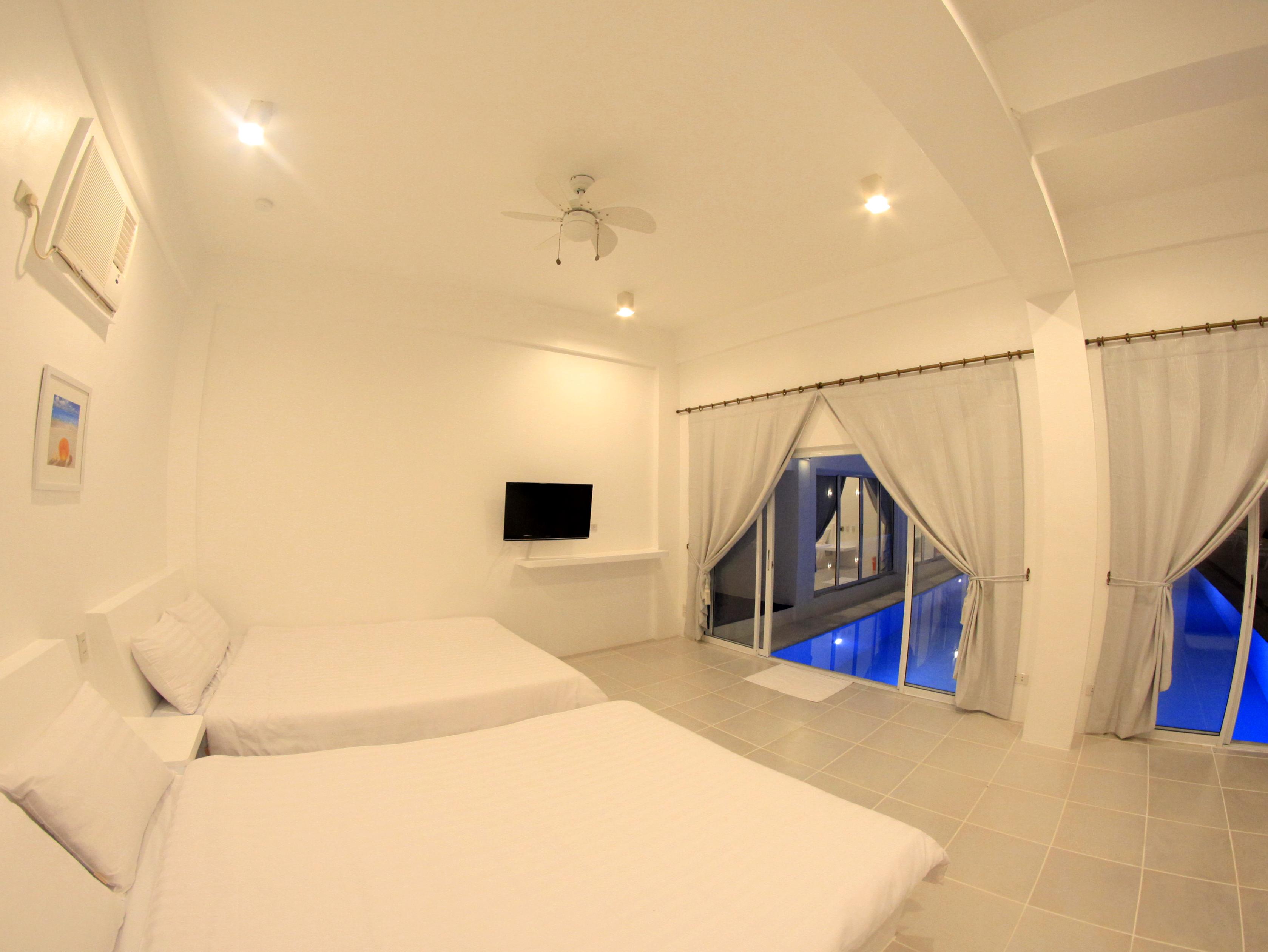 Bluewave Hotel