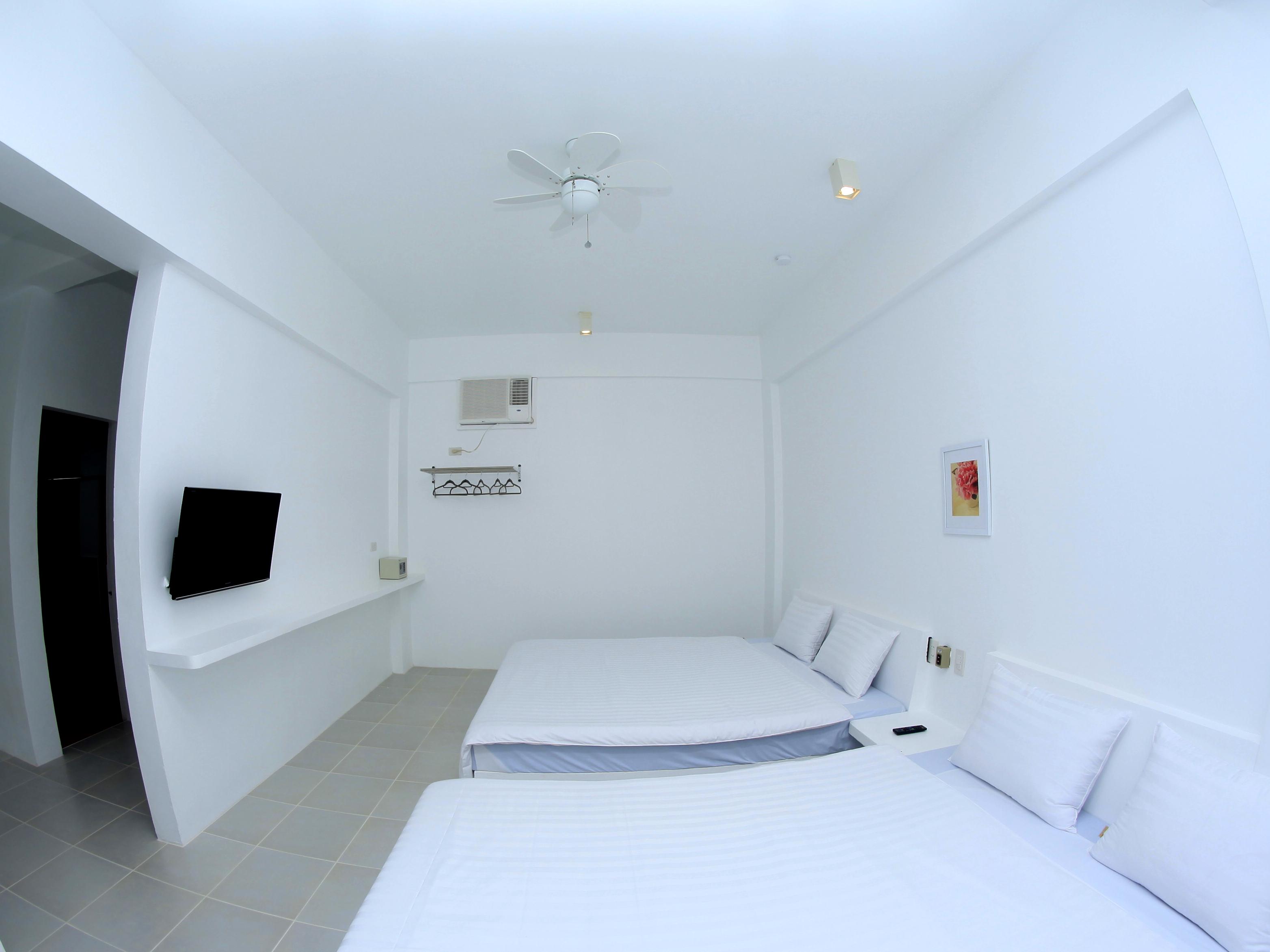 Bluewave Hotel