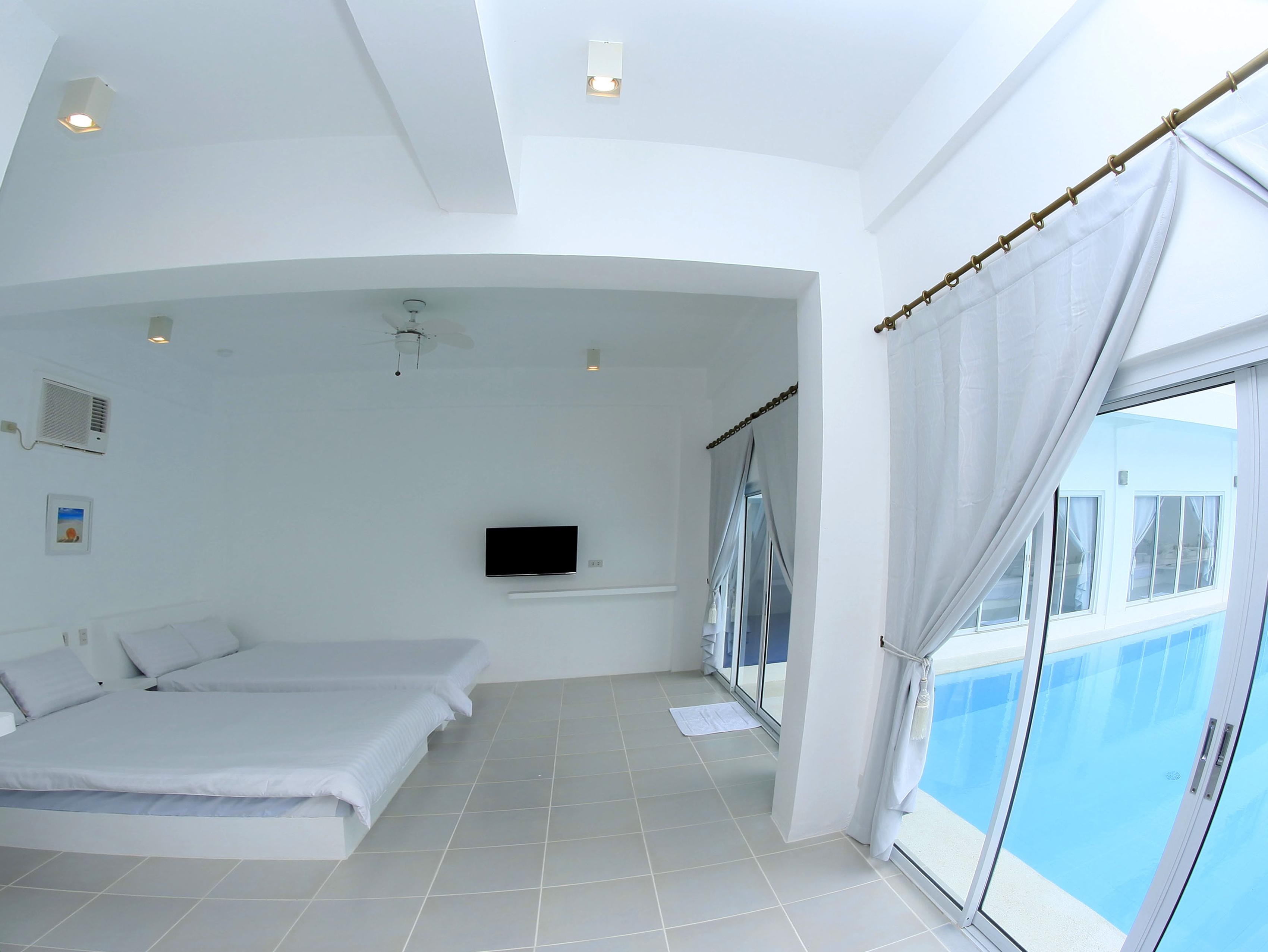 Bluewave Hotel