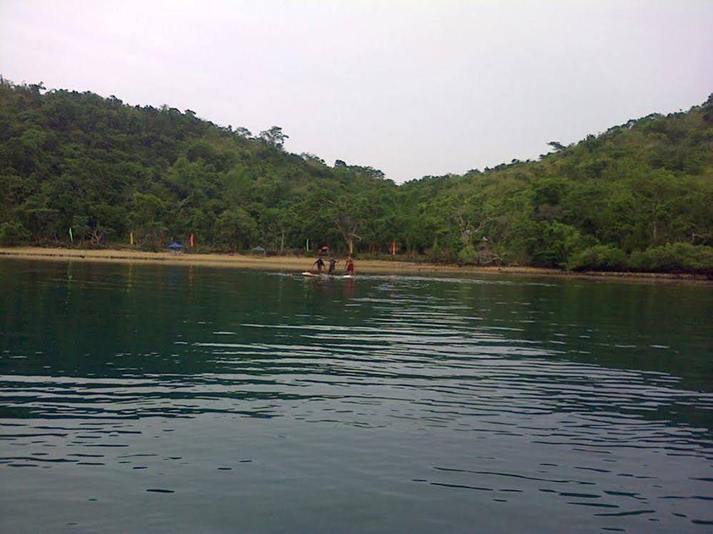 Caleb’s Island Beach Camp