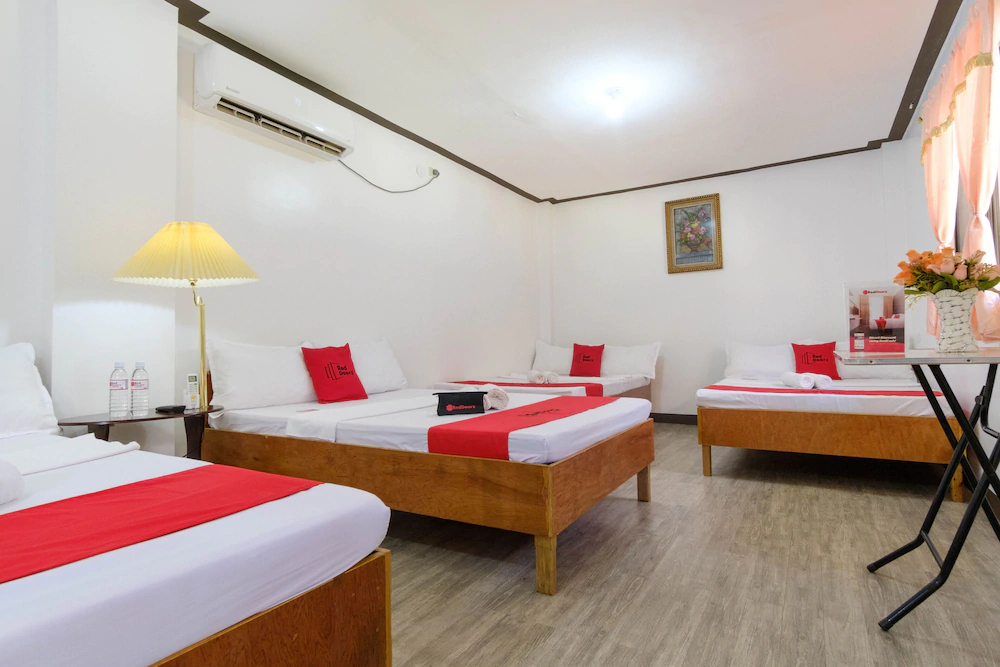 Cebuano Lodge by RedDoorz