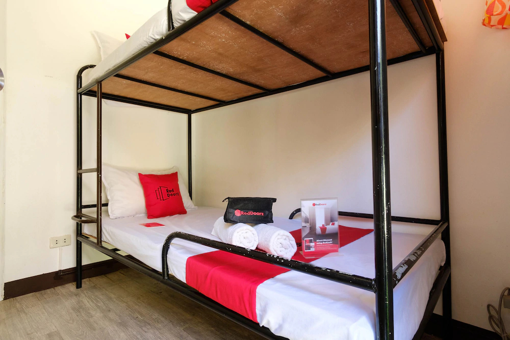 Cebuano Lodge by RedDoorz