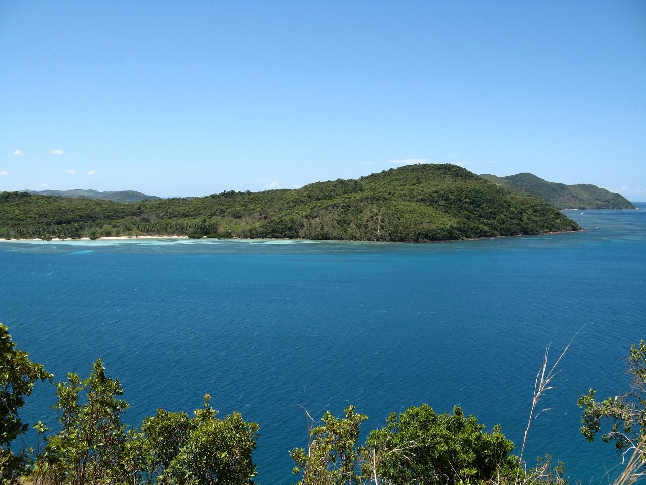 Coral Bay Beach and Dive Resort