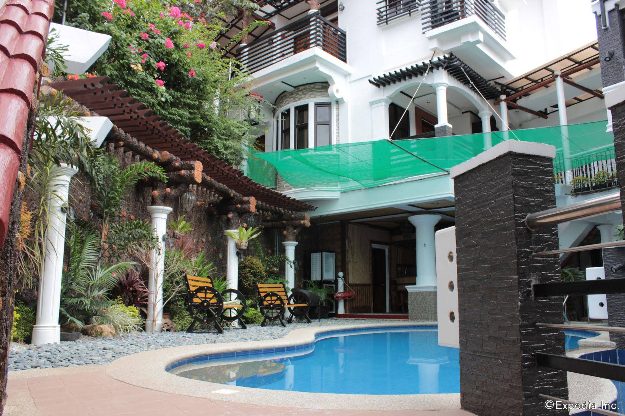 Coron Bancuang Mansion
