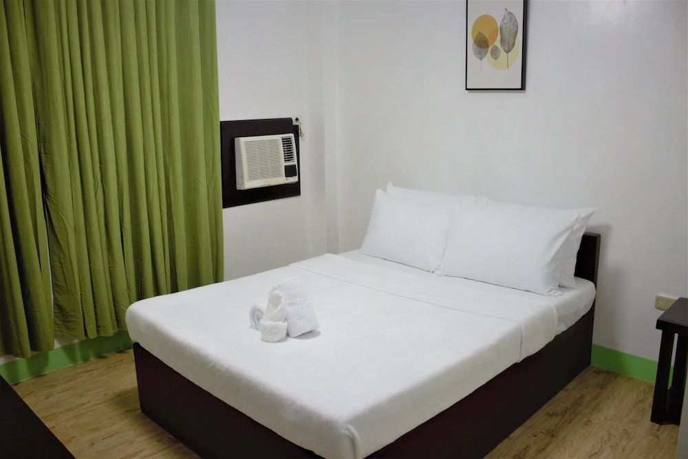 Coron Linde's Inn