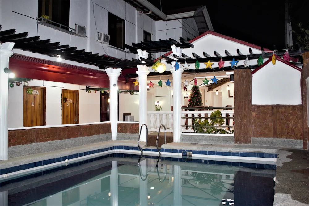 Coron Linde's Inn