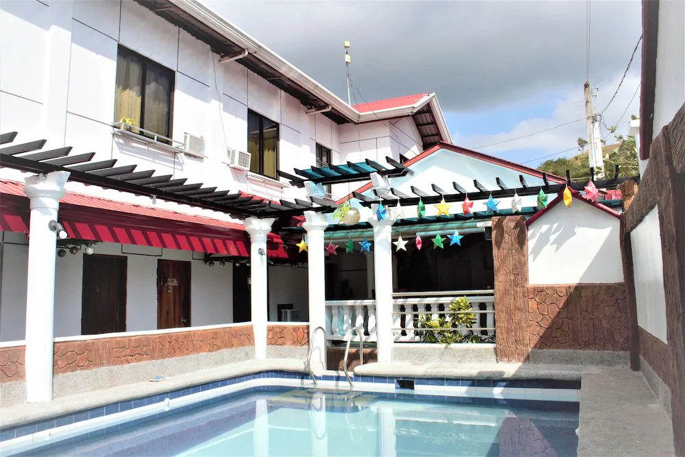Coron Linde's Inn