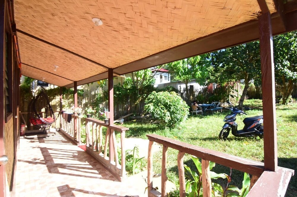 Coron Nature Lodge