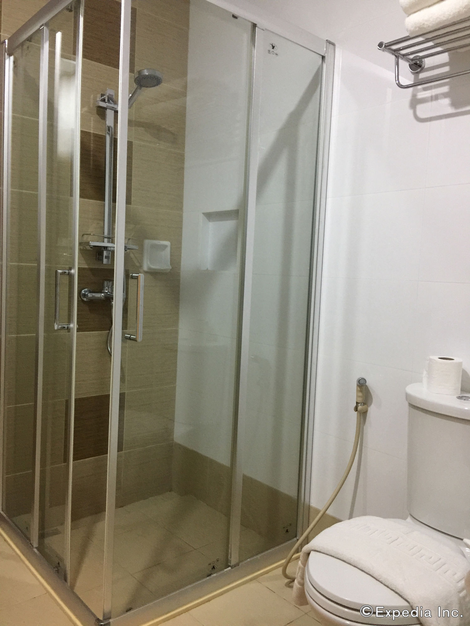 Coron Soleil Express Hotel