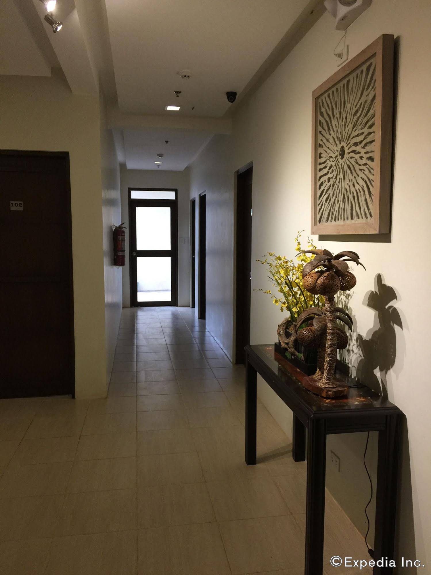 Coron Visitors Hotel