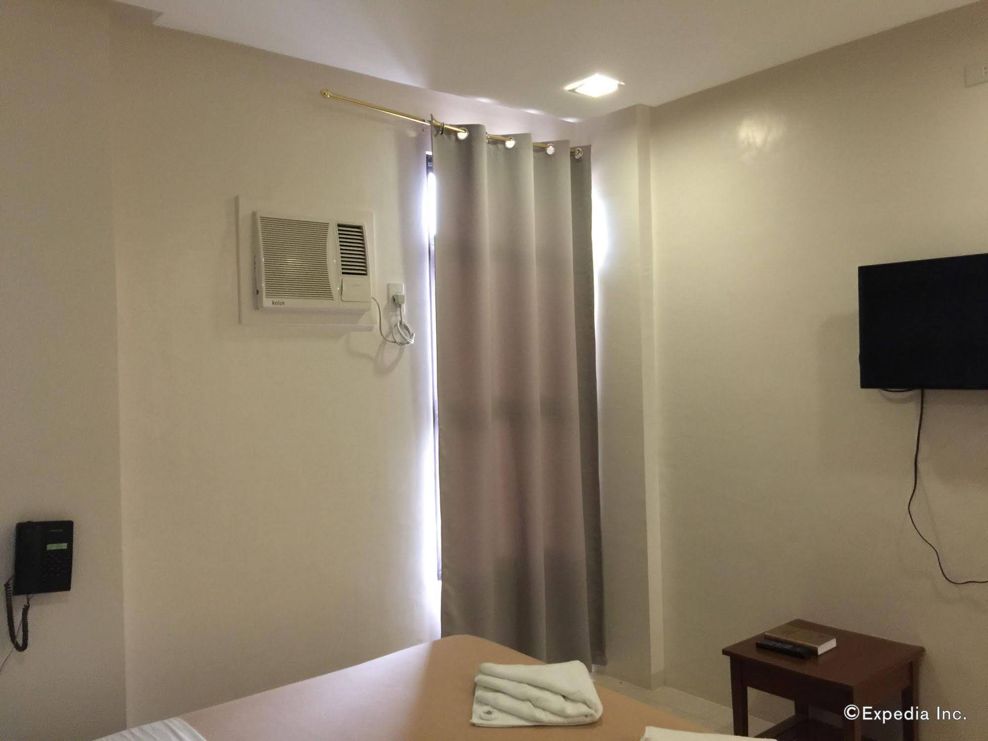 Coron Visitors Hotel
