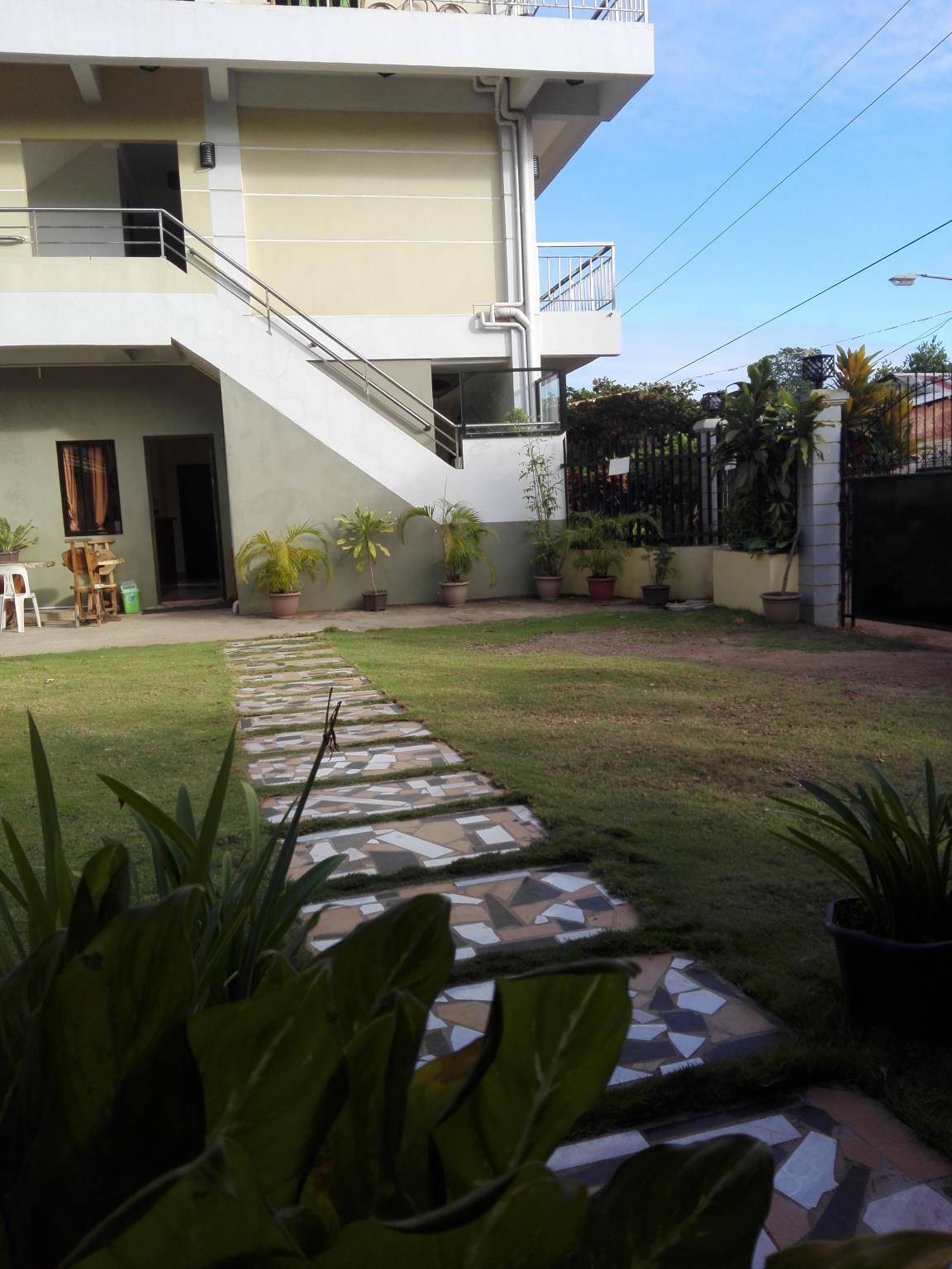 Coron Vista Lodge