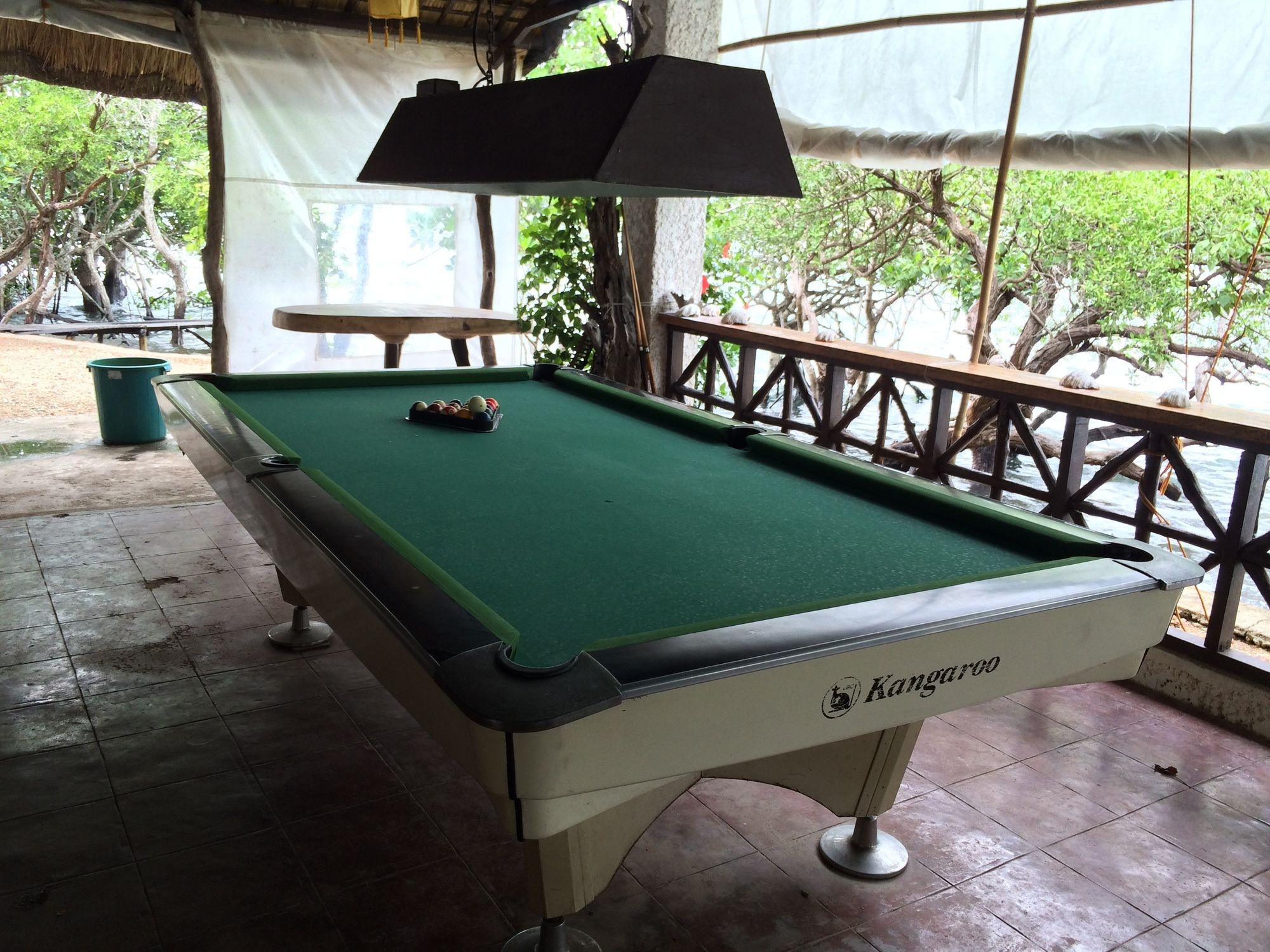 Discovery Island Resort and Dive Center