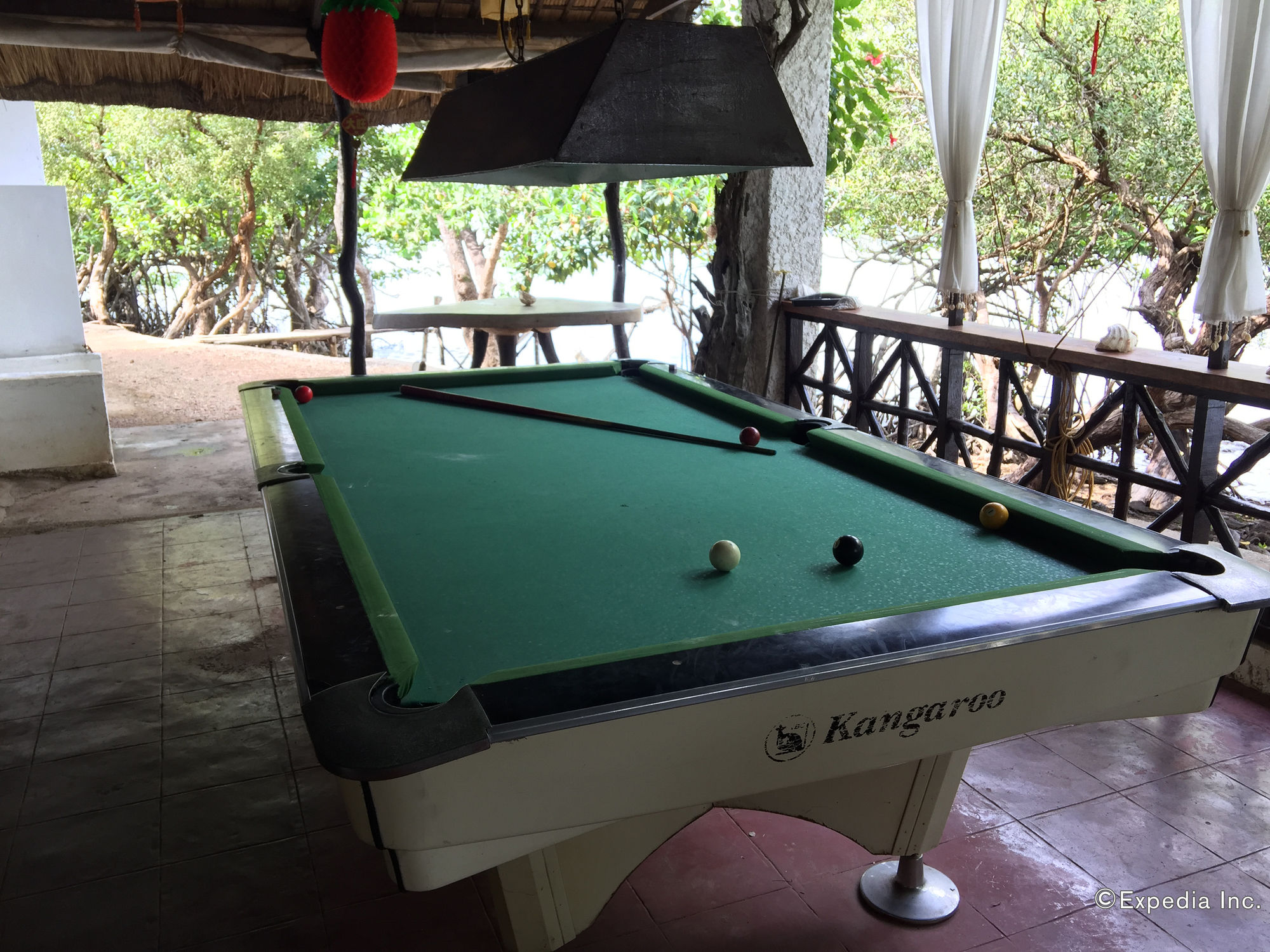 Discovery Island Resort and Dive Center