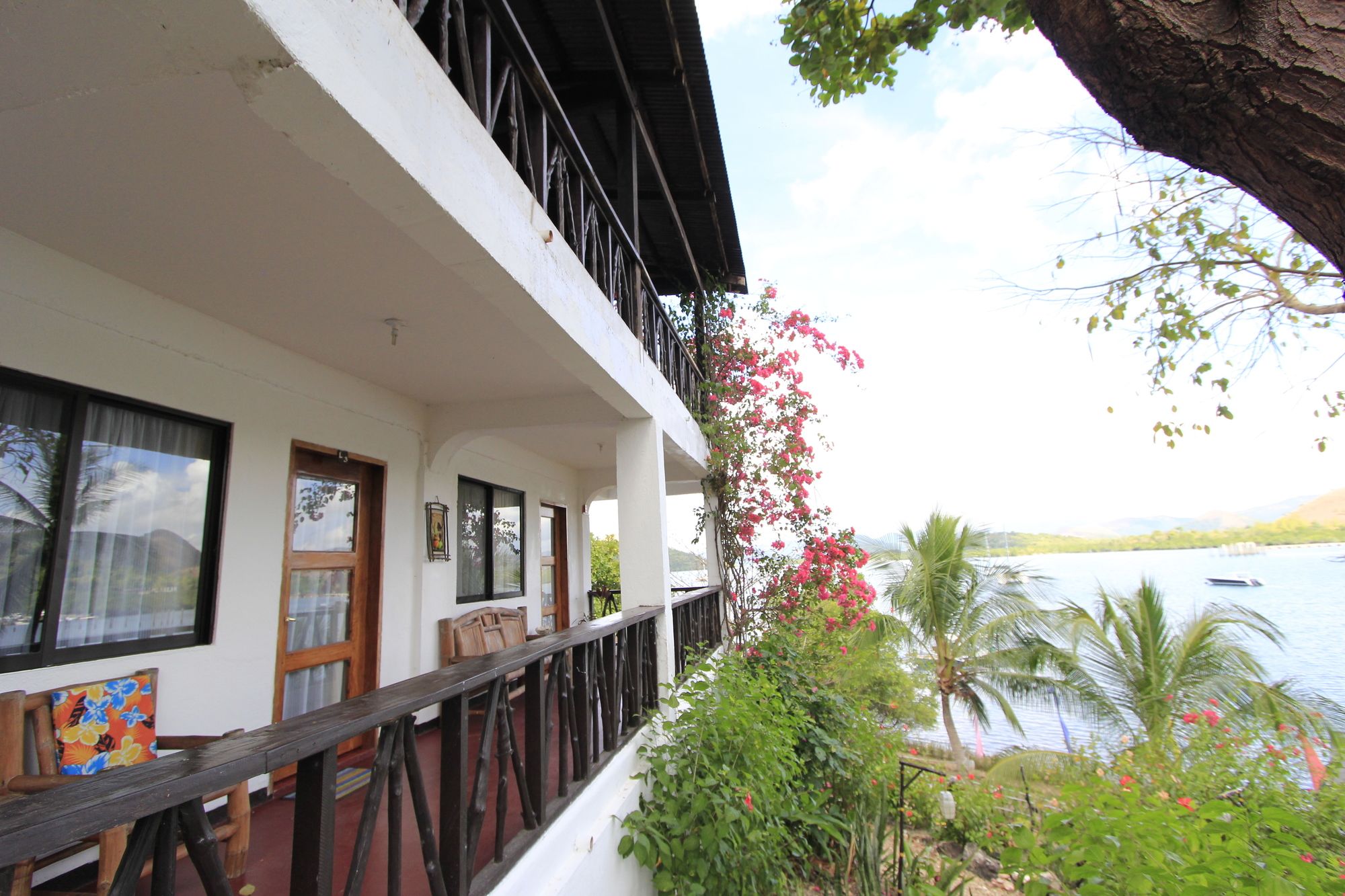 Discovery Island Resort and Dive Center