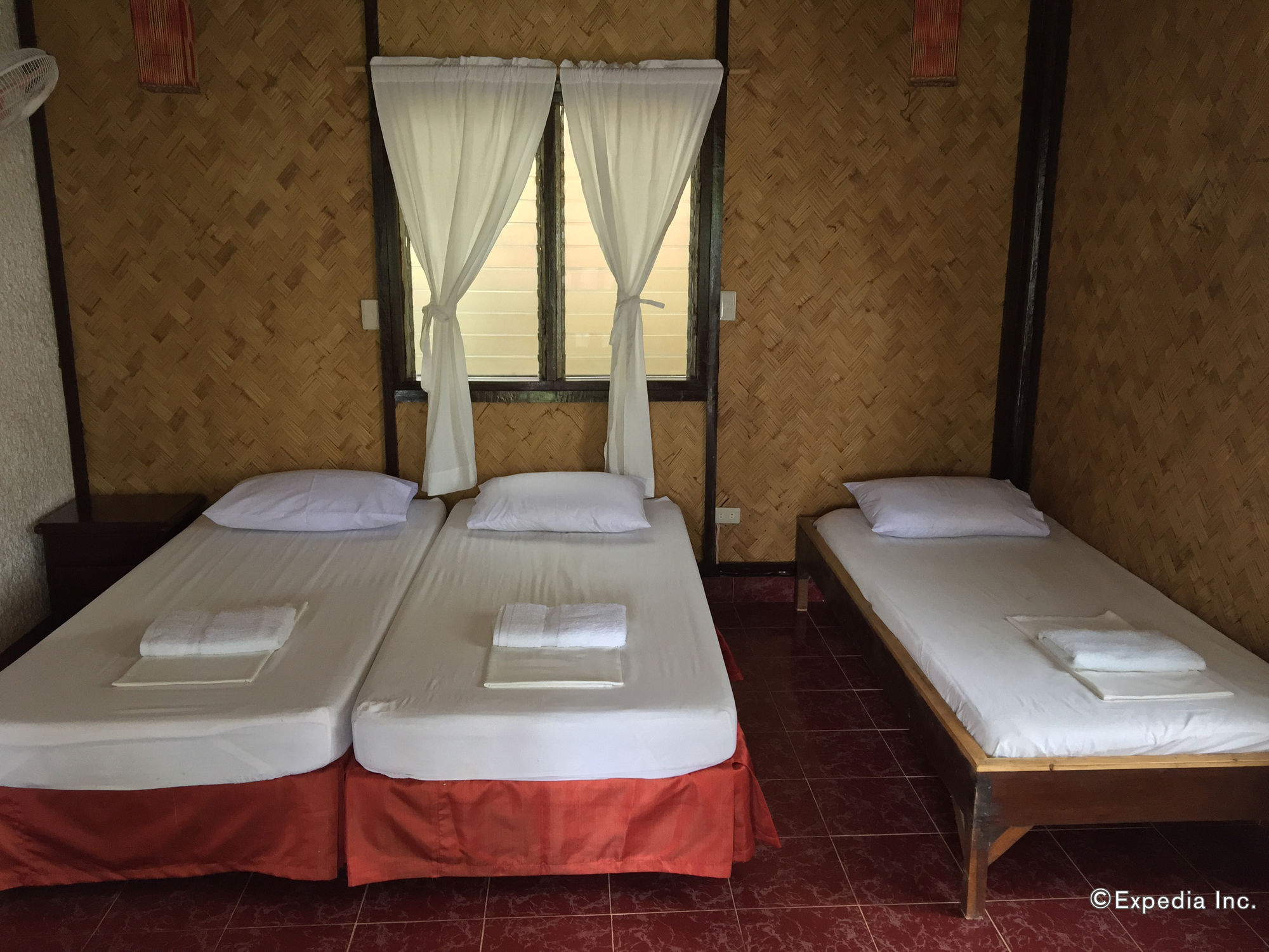 Discovery Island Resort and Dive Center