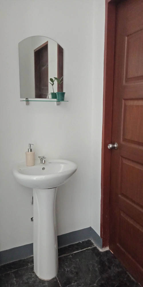 Filcan Hostel Coron