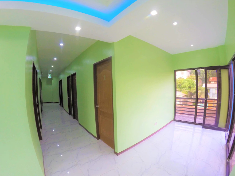 Filcan Hostel Coron