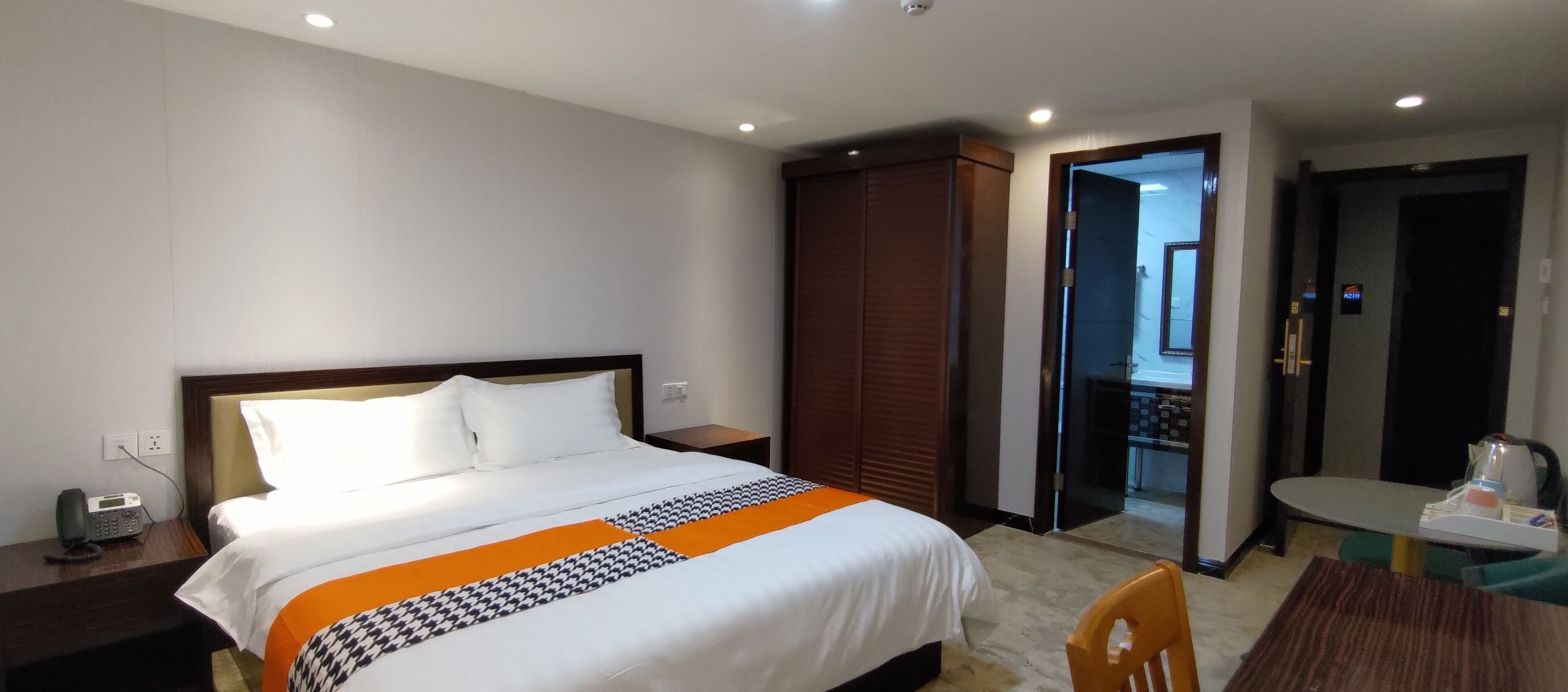 Sky Garden Hotel