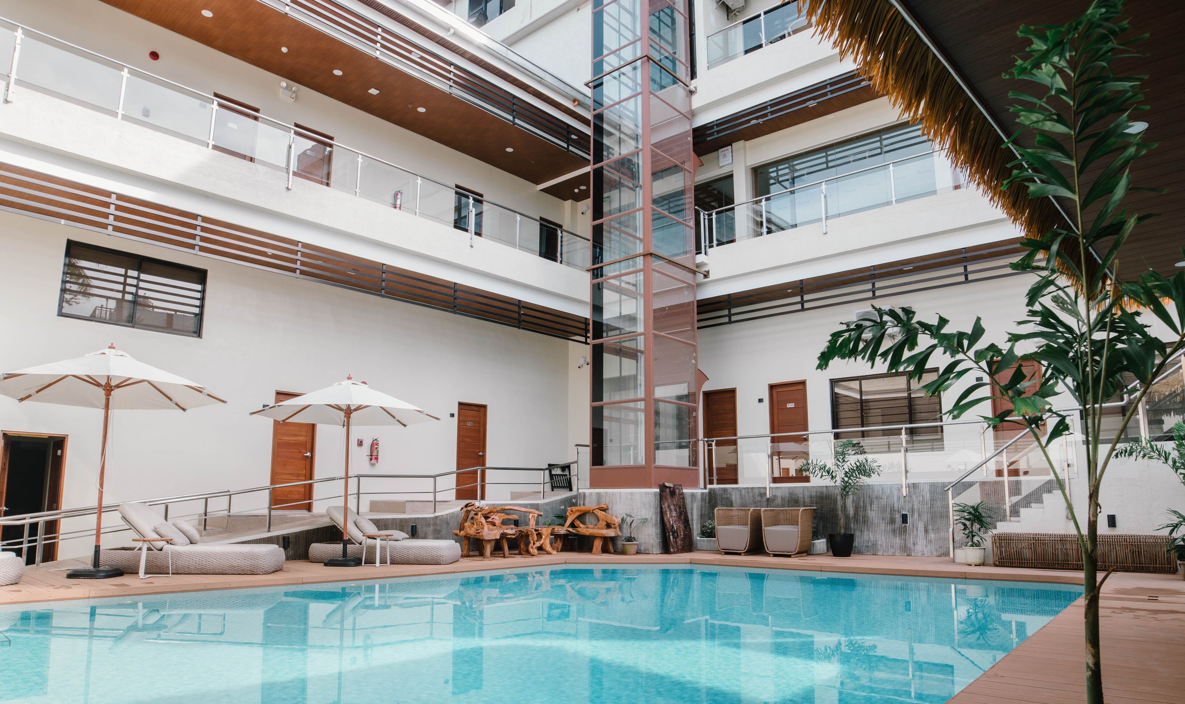 Tropicasa Coron Resort And Hotel