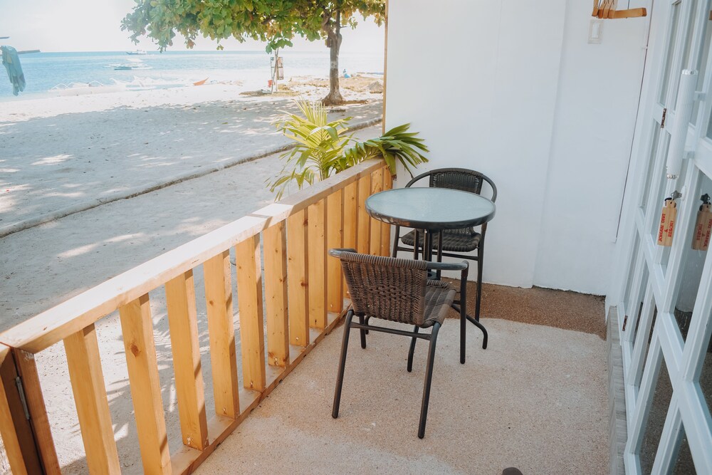 Johan Dive Resort