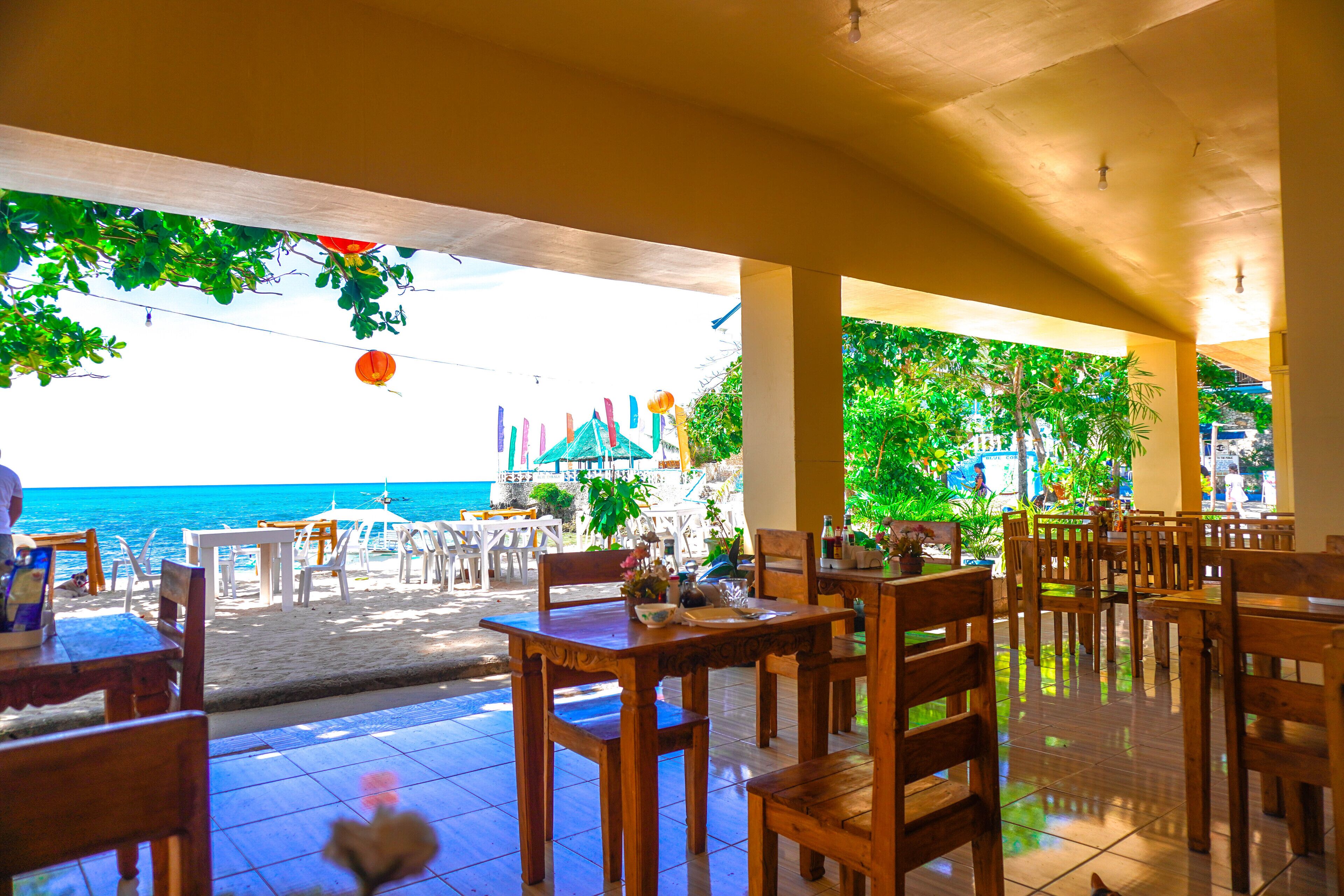 Mabuhay Thresher Dive Resort by Cocotel