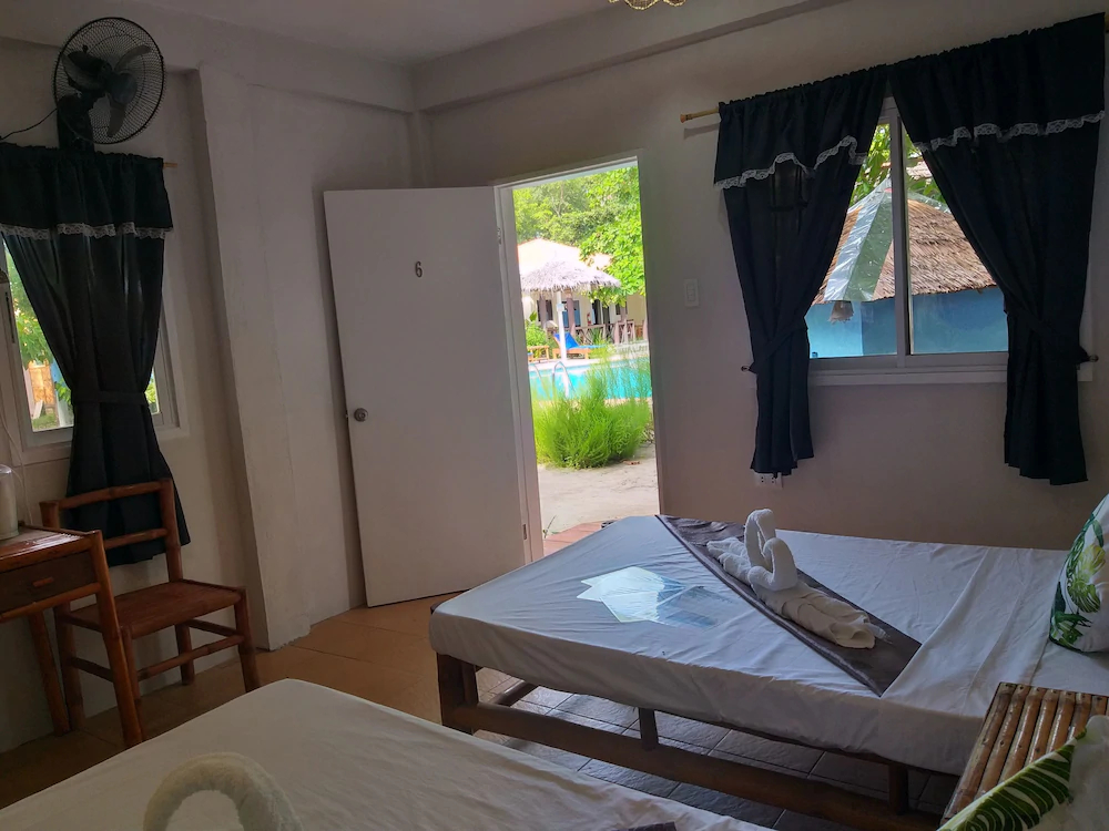 The Sharks Tail Dive Resort