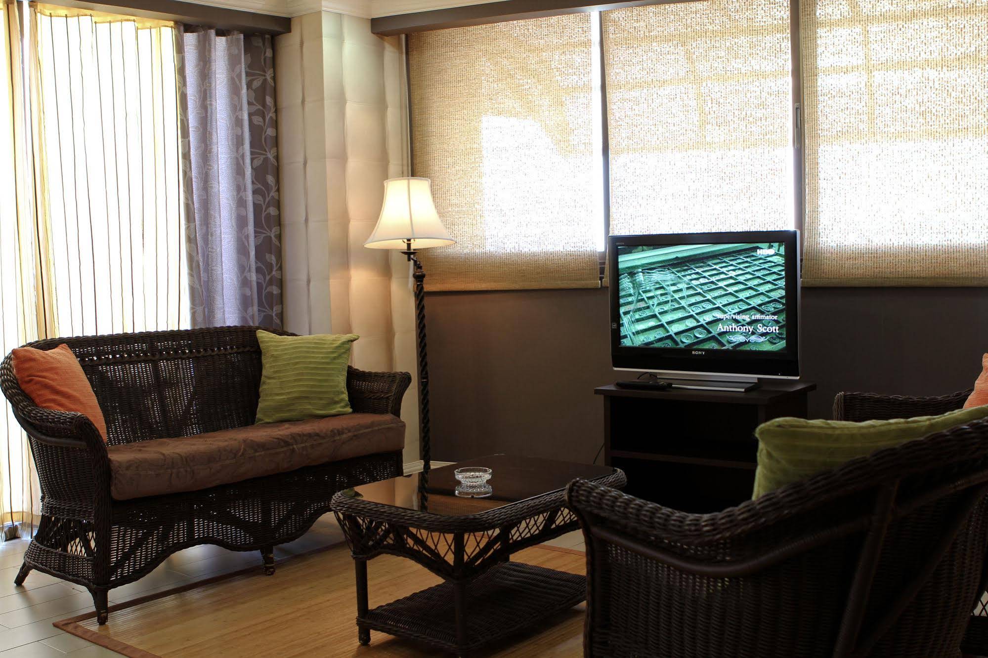 Star Plaza Hotel