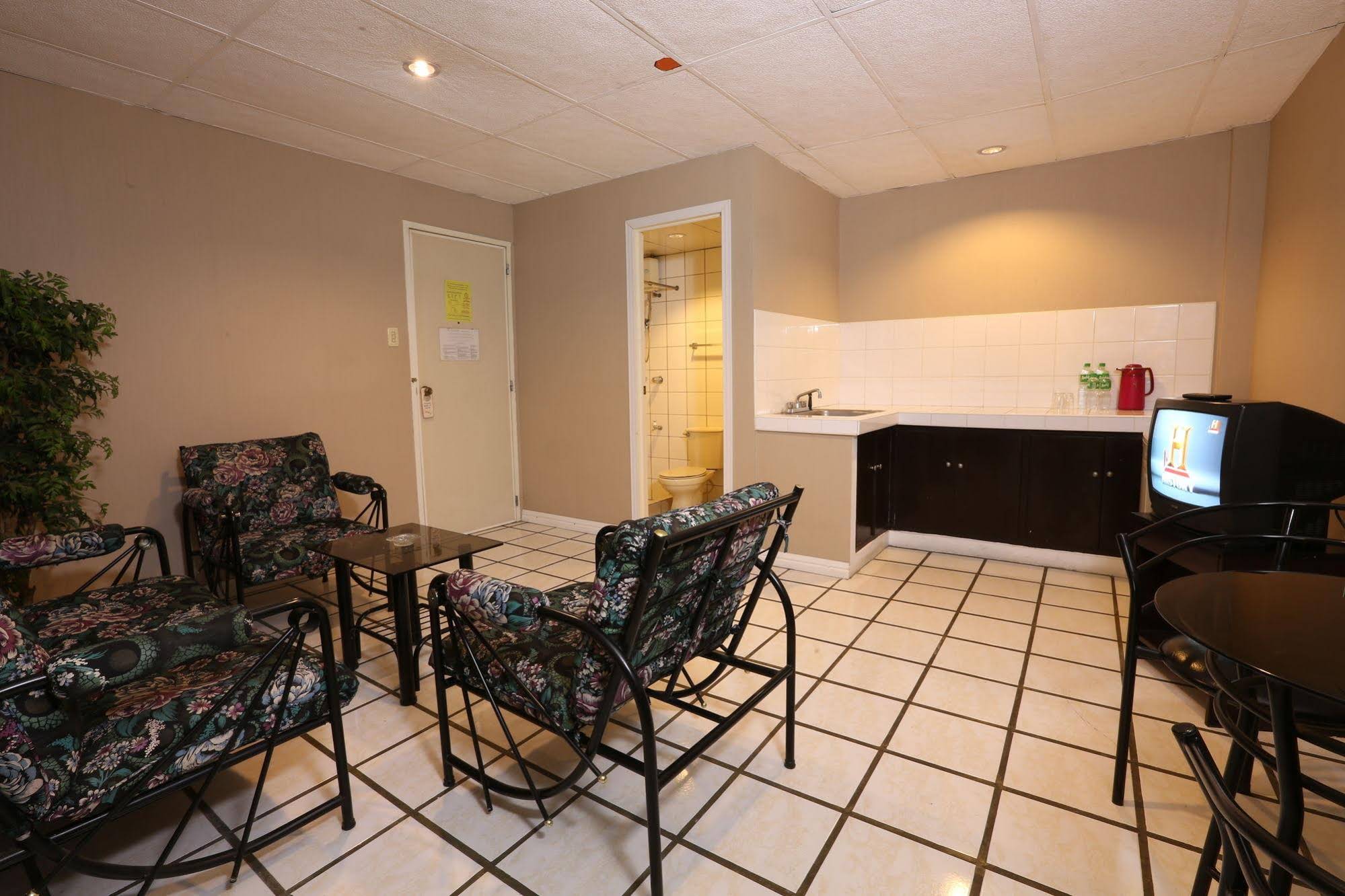 Value Star Inn