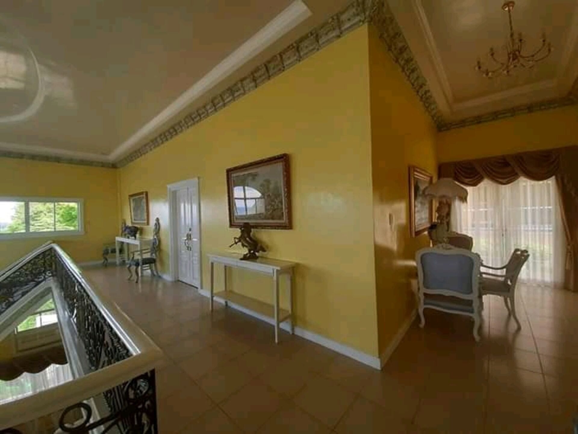 Canoy's Mansion Apartelle