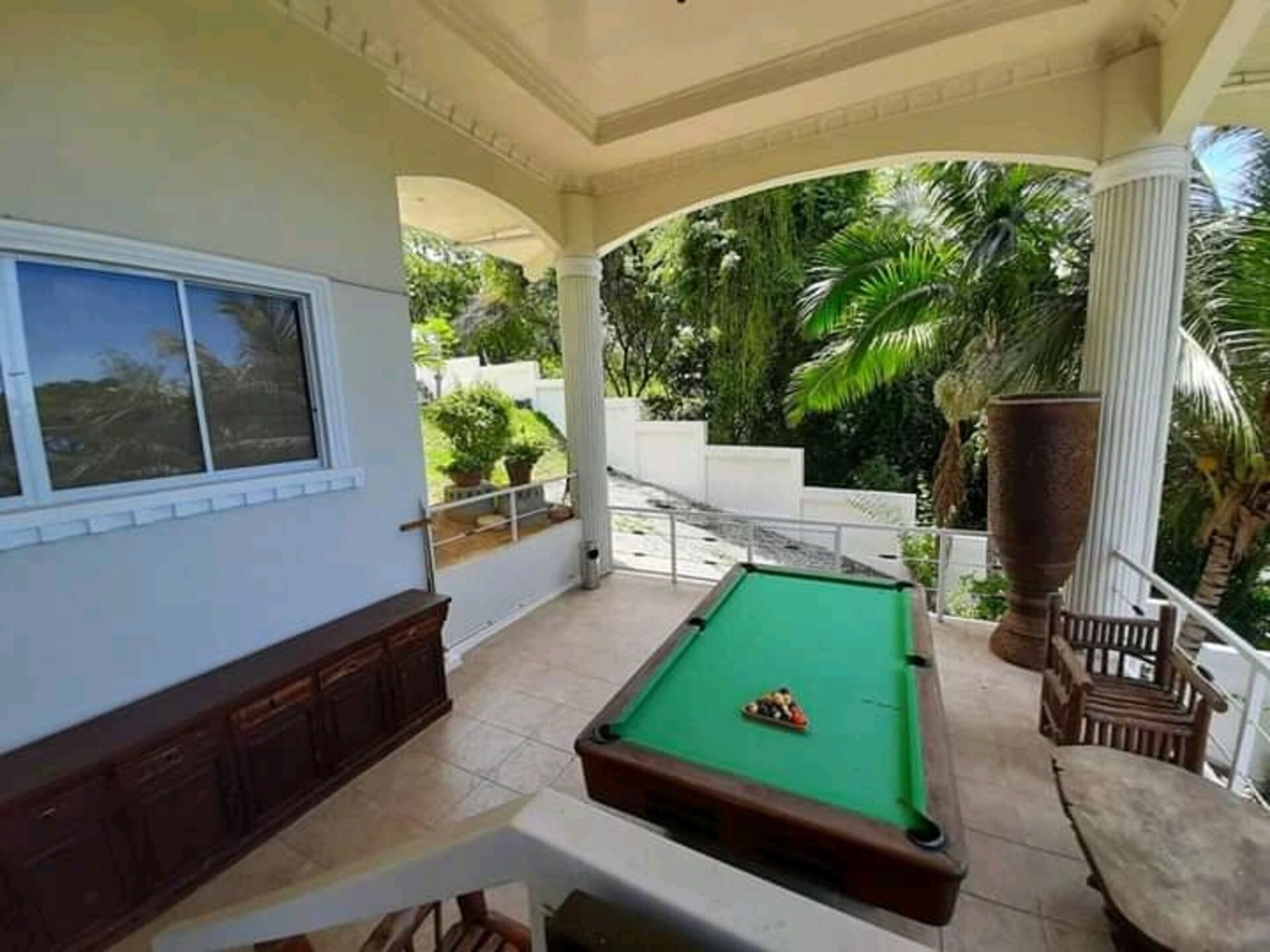 Canoy's Mansion Apartelle