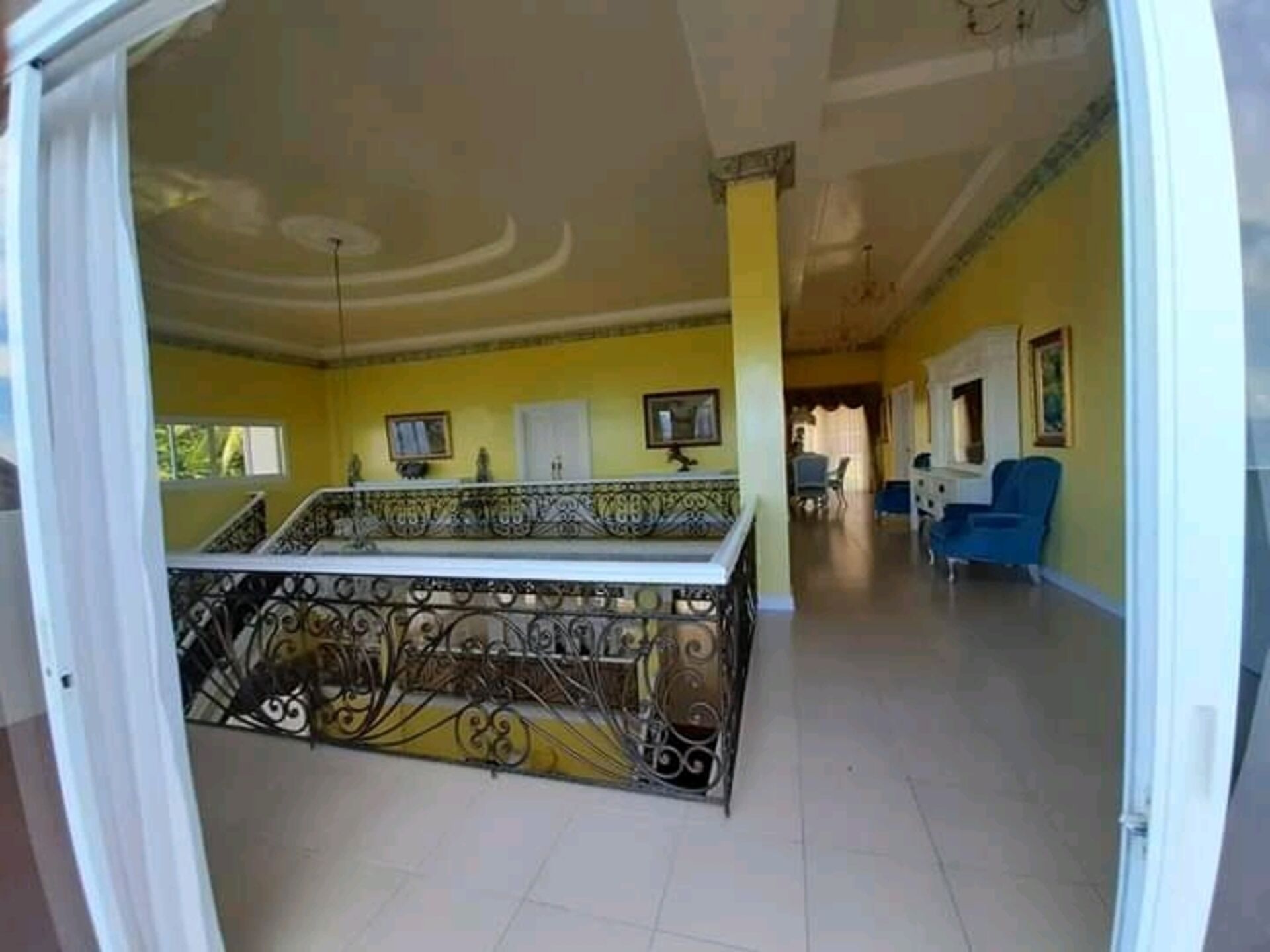Canoy's Mansion Apartelle