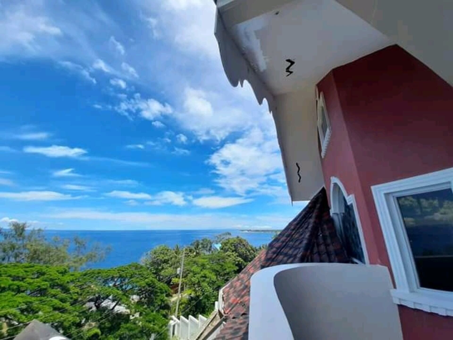 Canoy's Mansion Apartelle