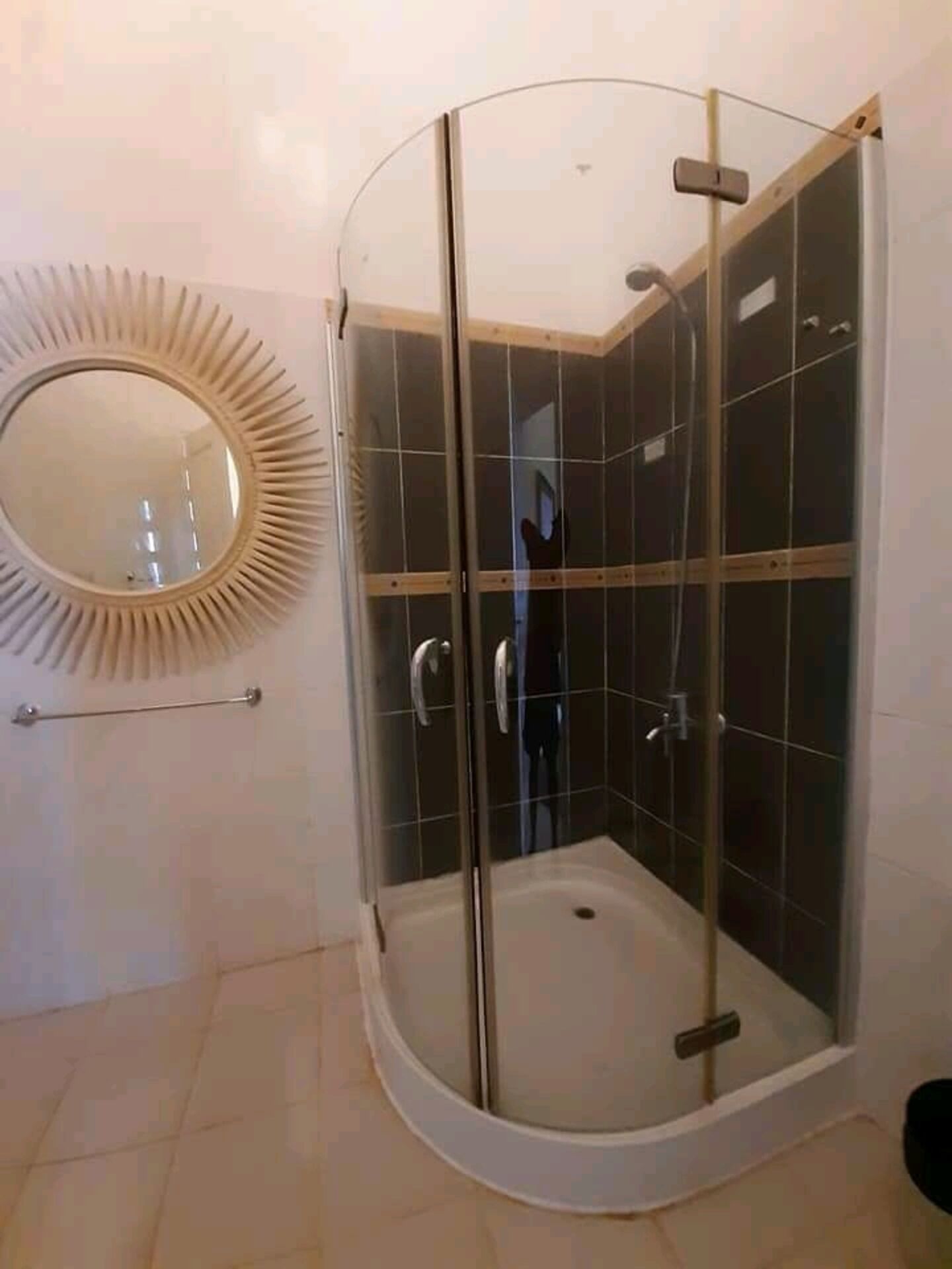 Canoy's Mansion Apartelle