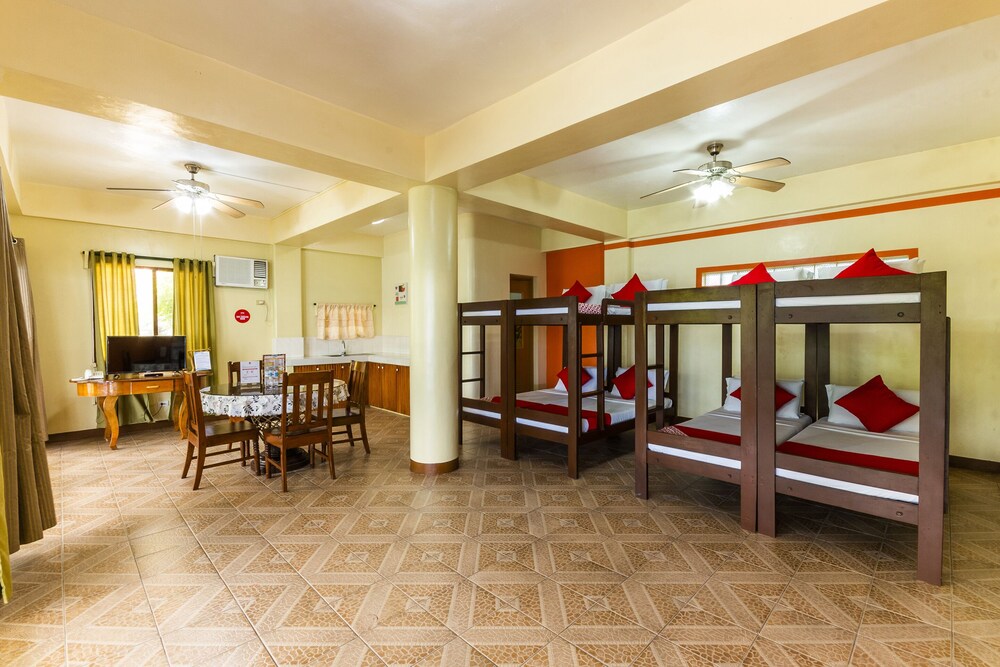 Dakong Bato Beach And Leisure Resort by OYO Rooms