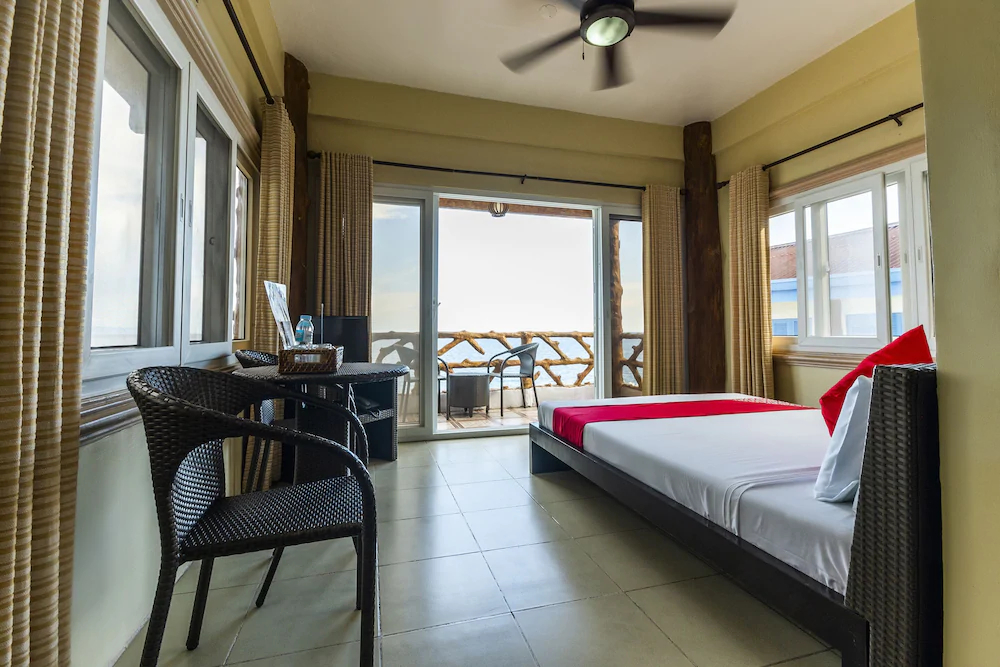Dakong Bato Beach And Leisure Resort by OYO Rooms