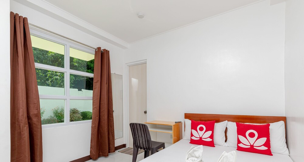 Alinchlo Hotel by ZEN Rooms