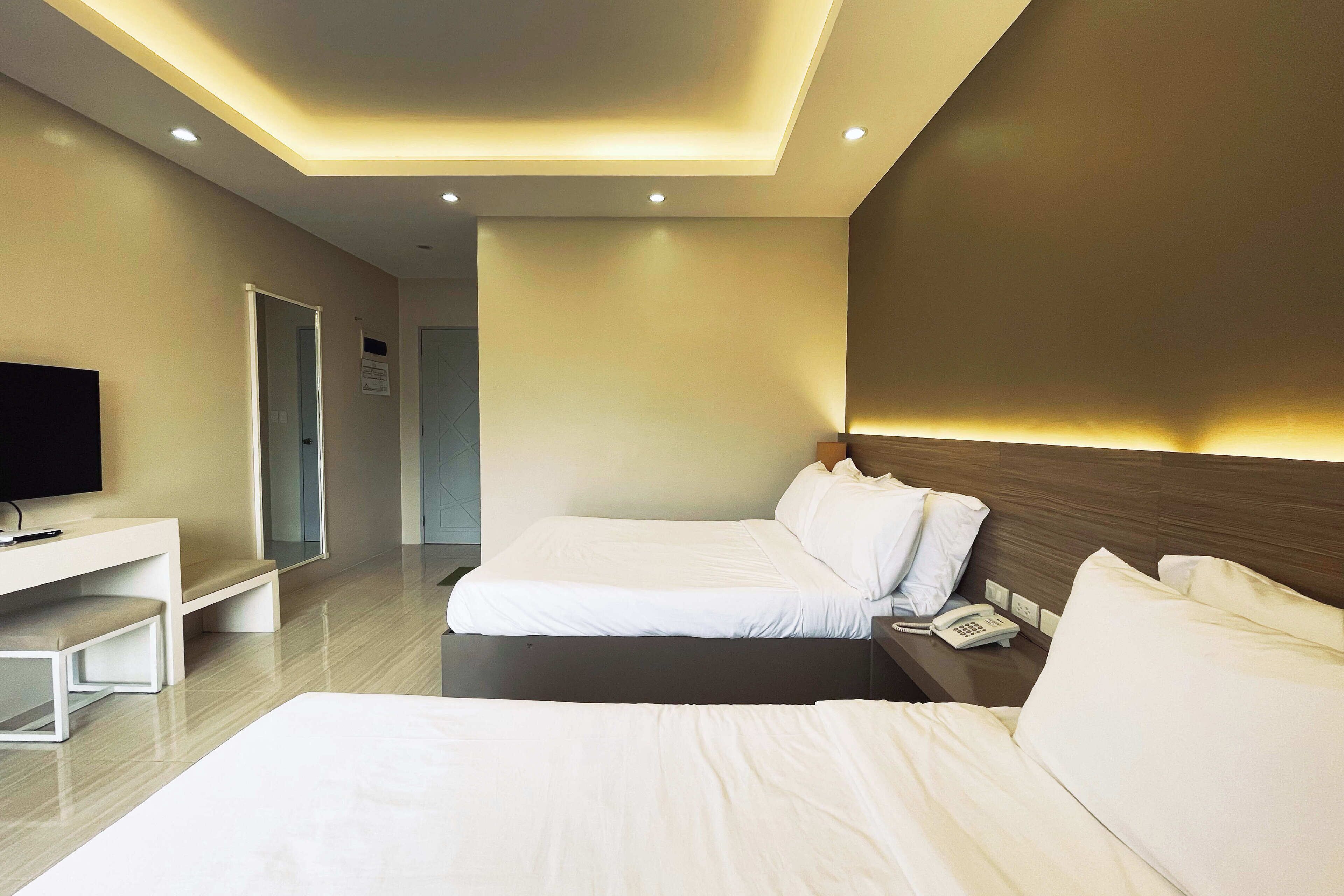 Daraga Tourist Inn