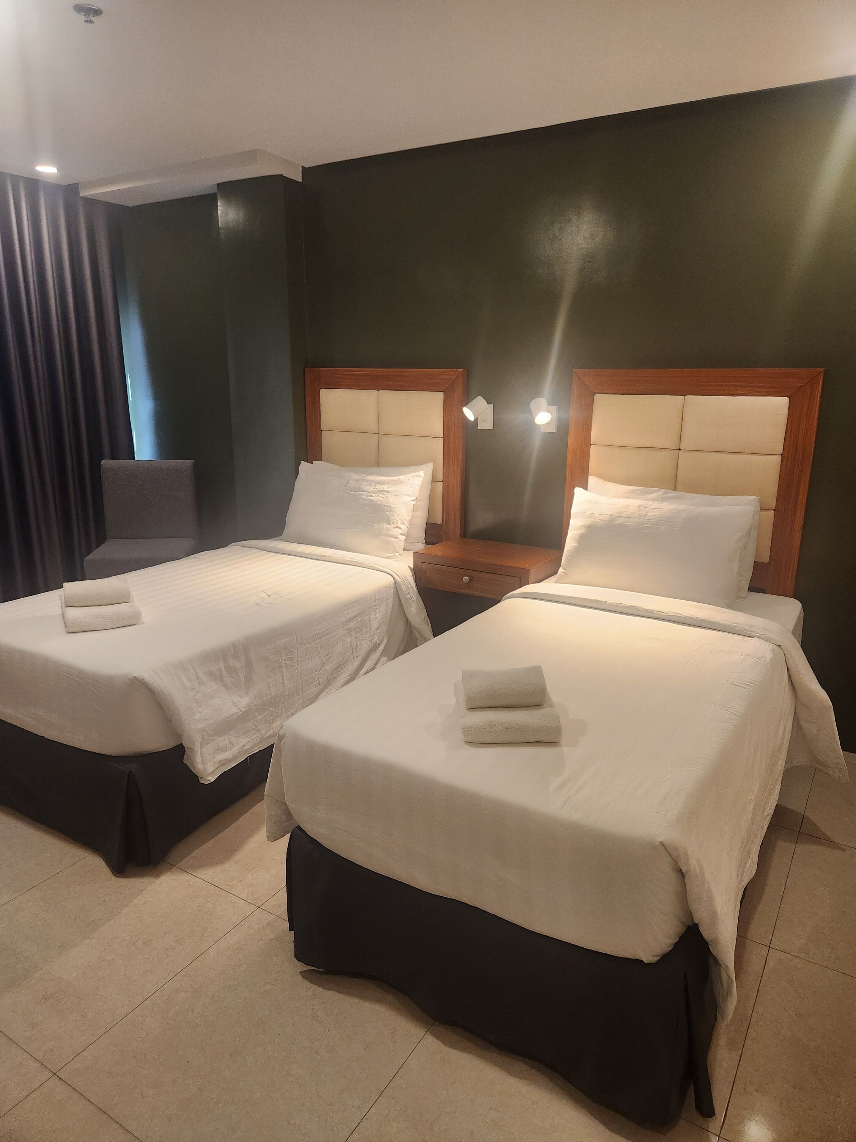 Hotel Herencia 625