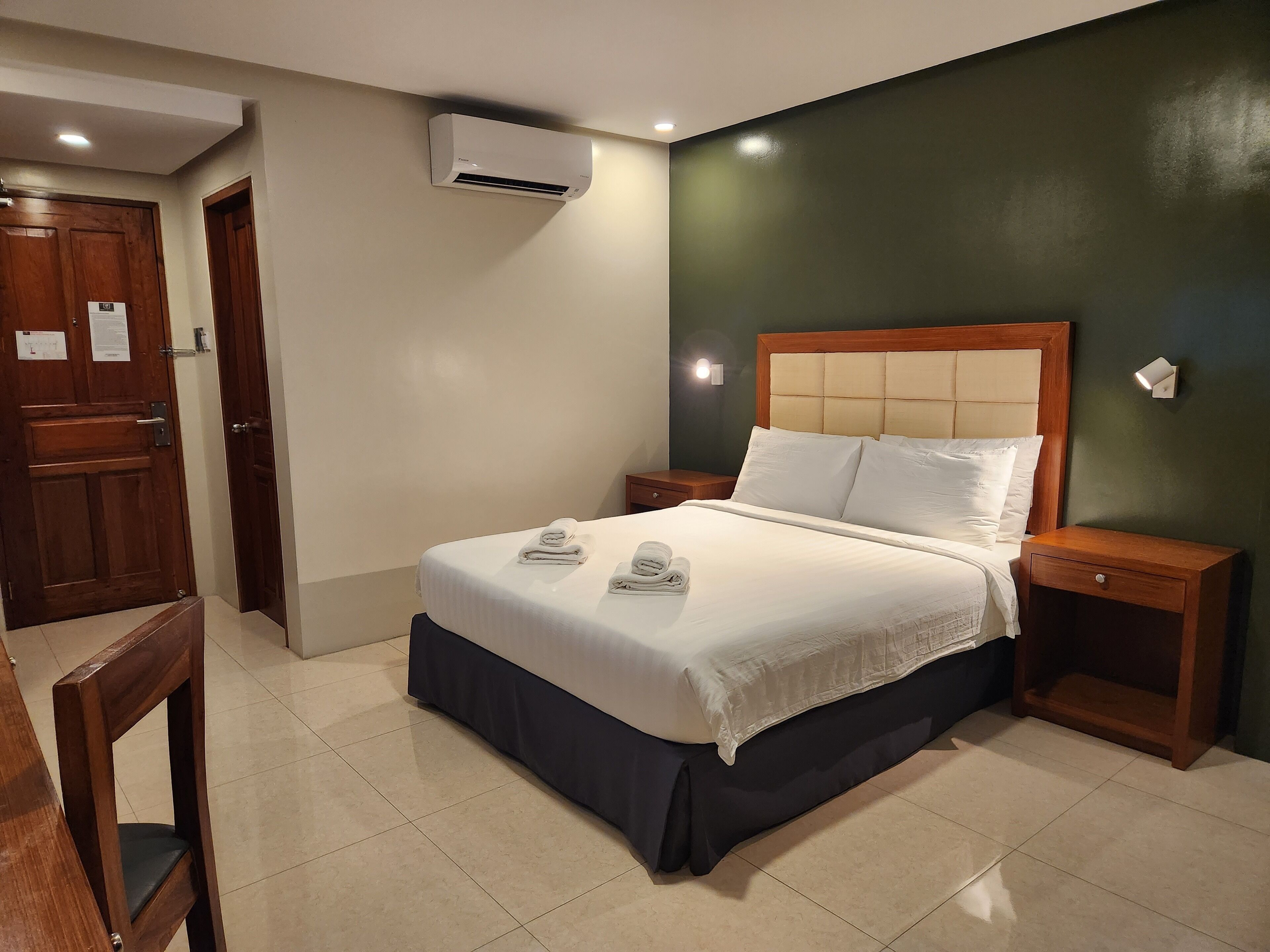 Hotel Herencia 625