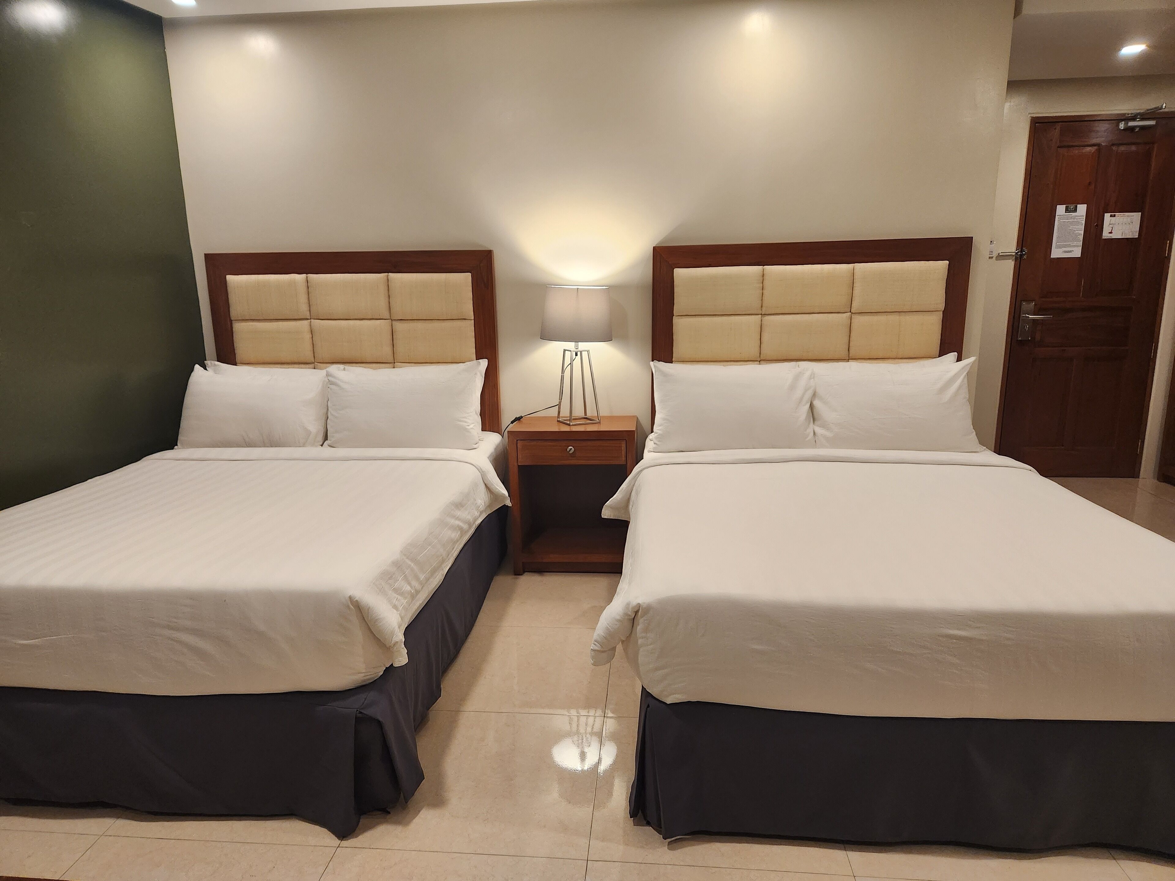 Hotel Herencia 625