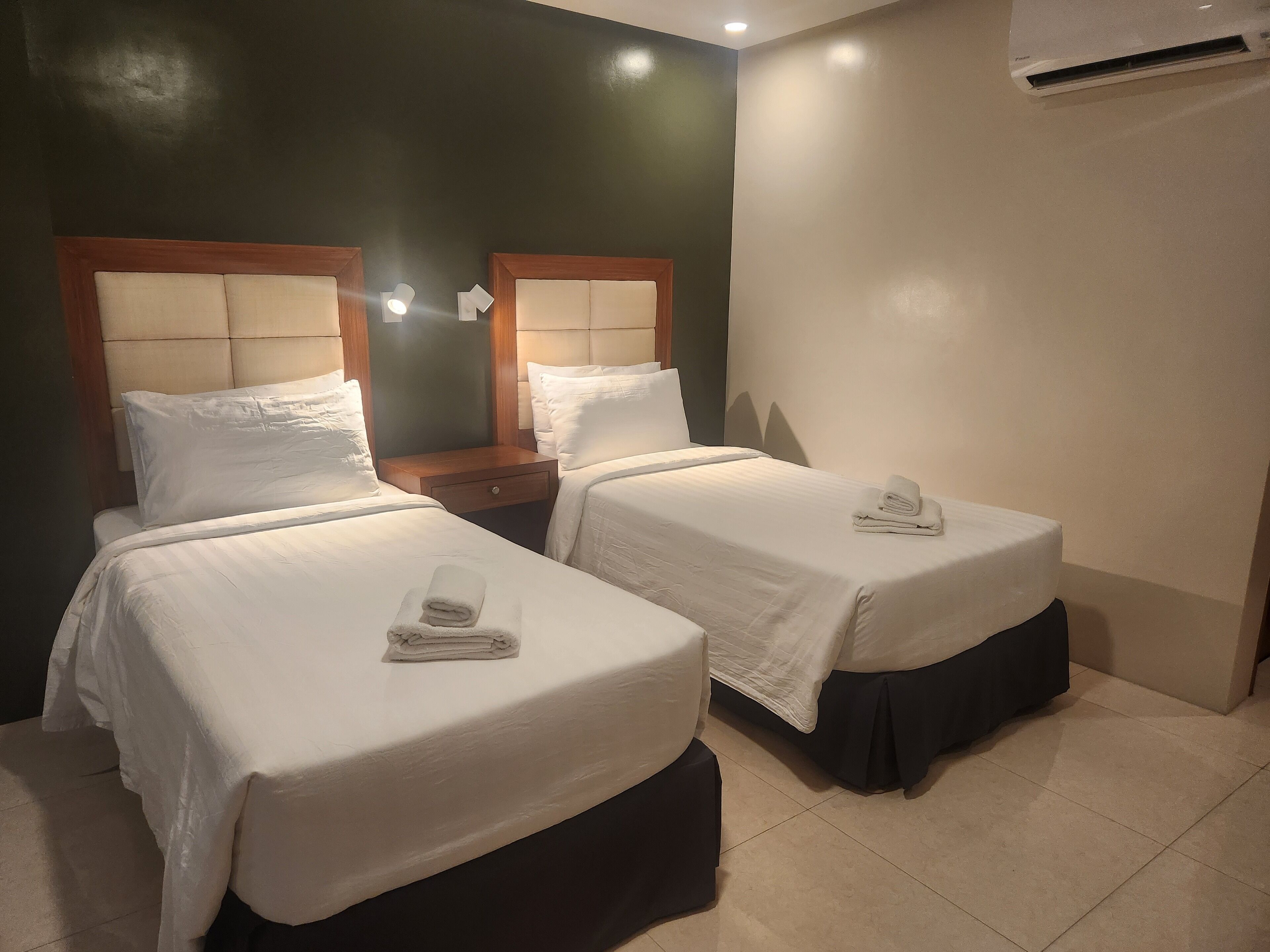 Hotel Herencia 625