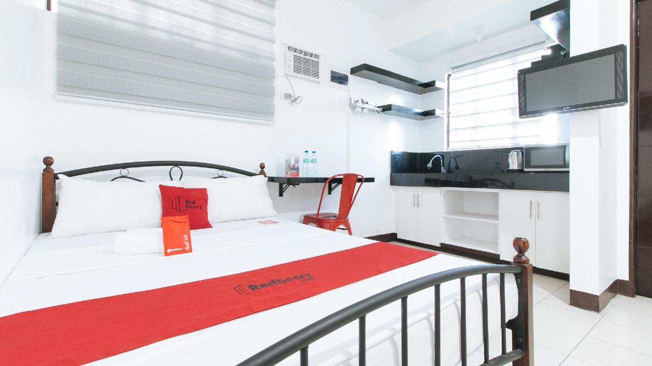 Reddoorz @ V-cloud Hills Near De La Salle