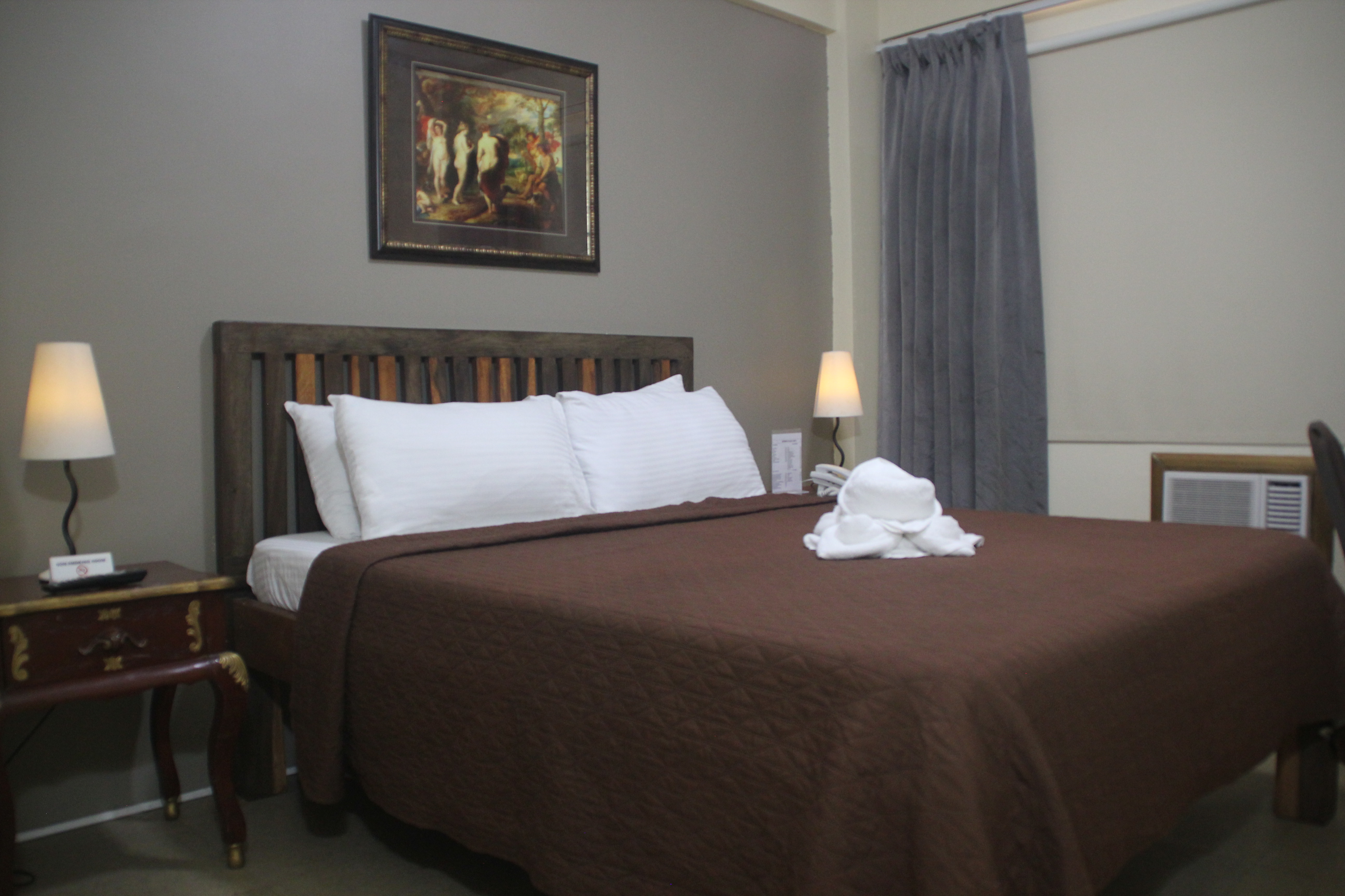 Spring Plaza Hotel