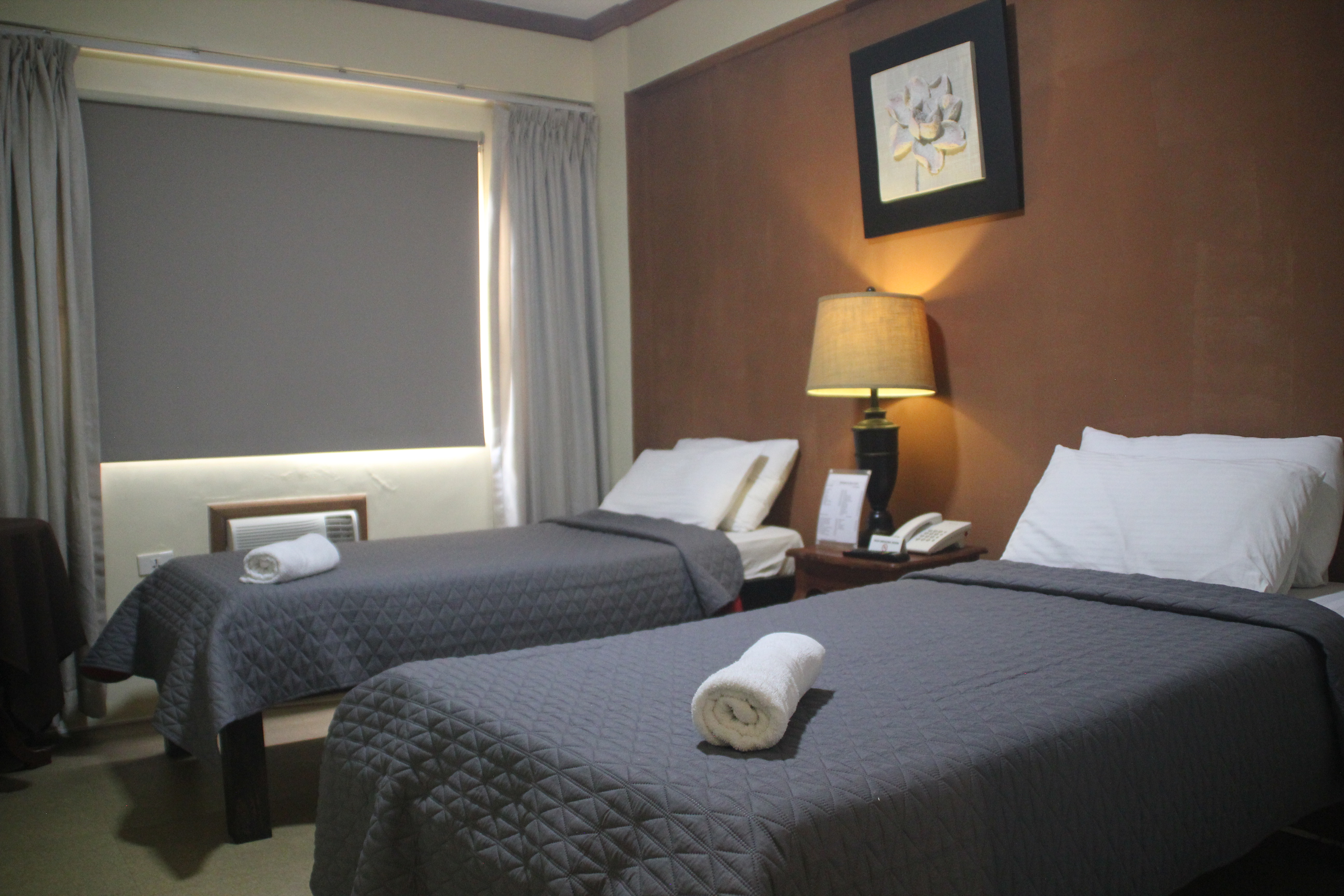 Spring Plaza Hotel