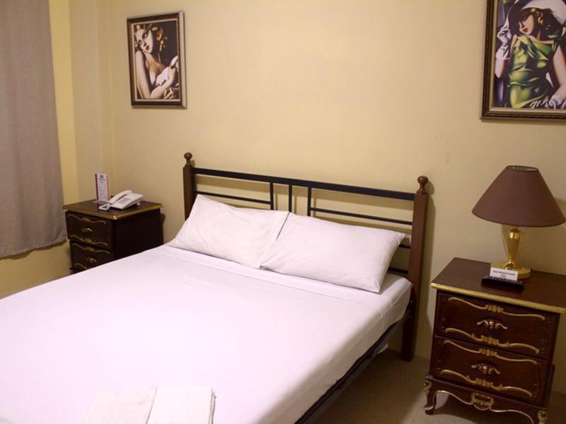 Spring Plaza Hotel