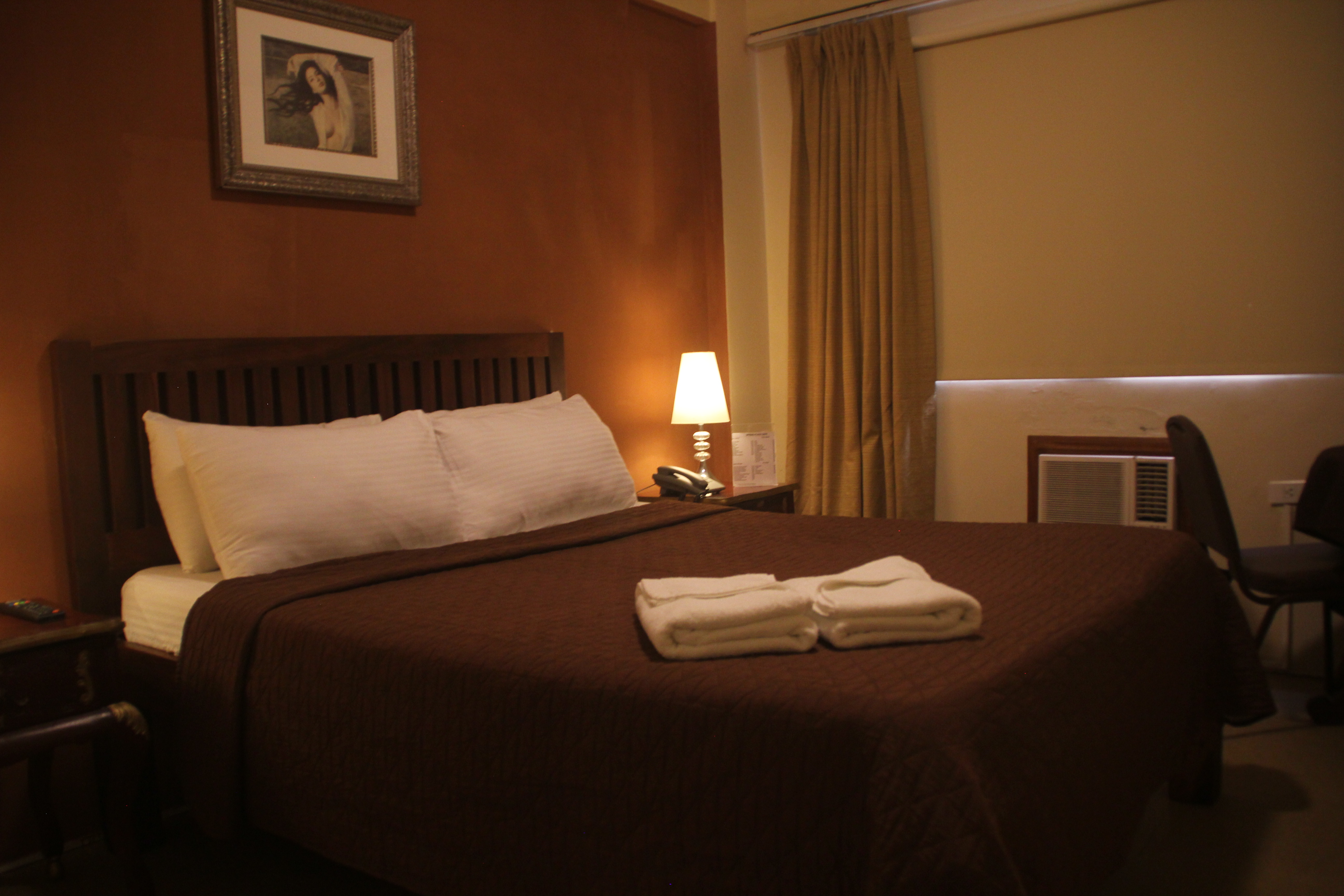 Spring Plaza Hotel