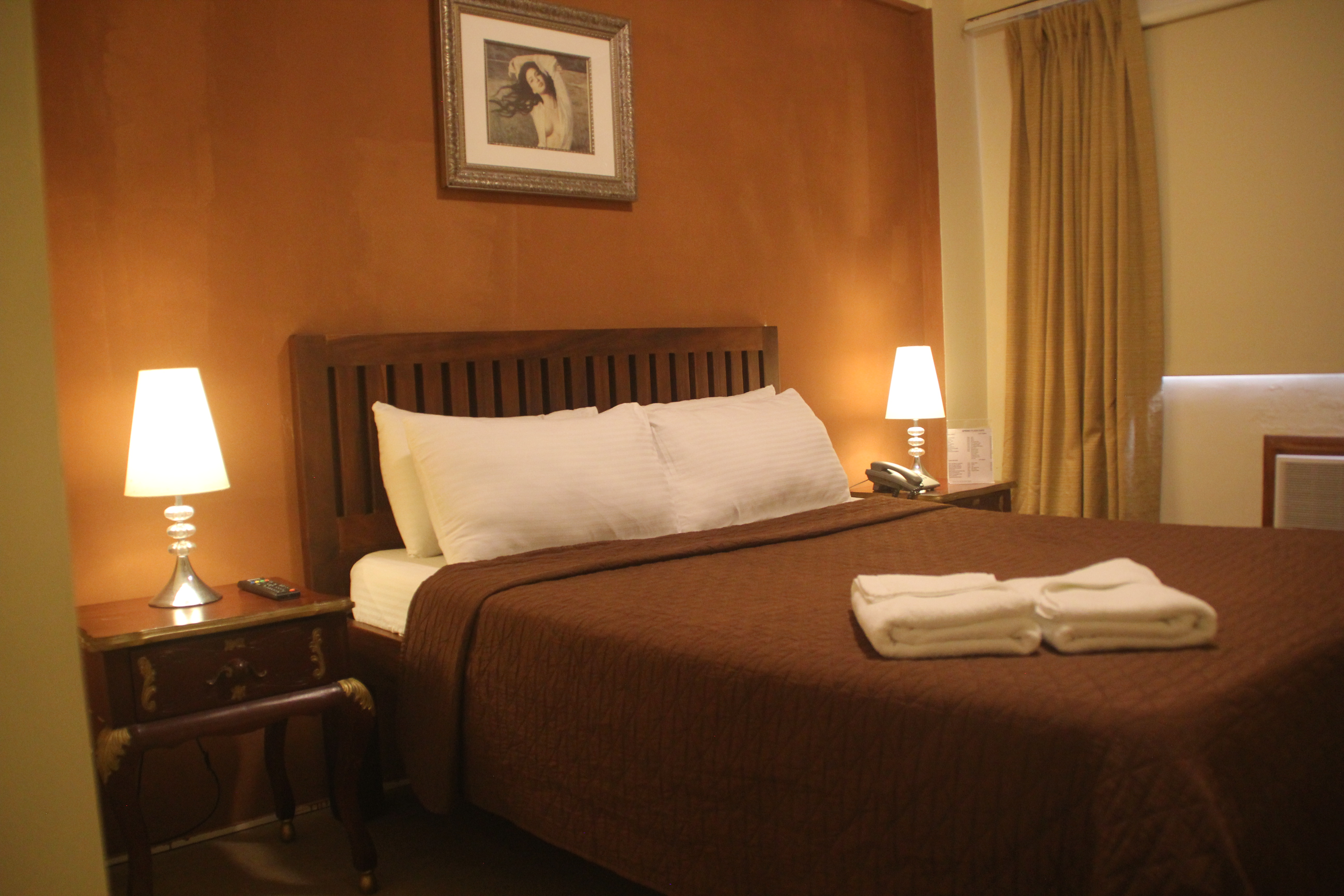 Spring Plaza Hotel