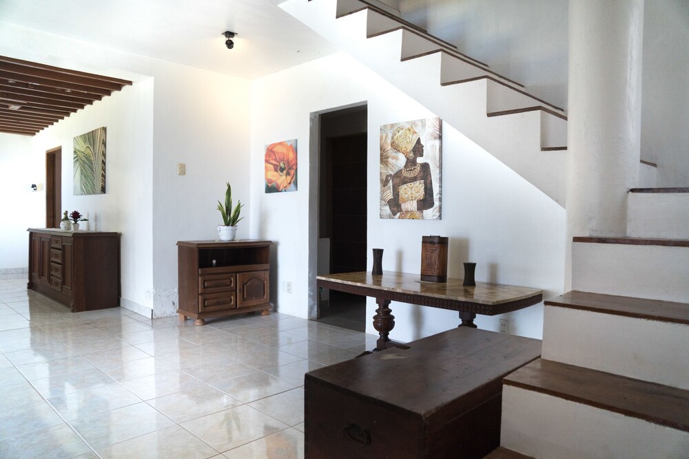 Apoview Beachhouse