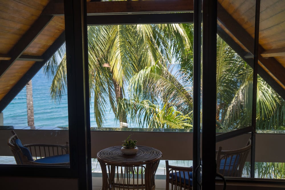 Apoview Beachhouse